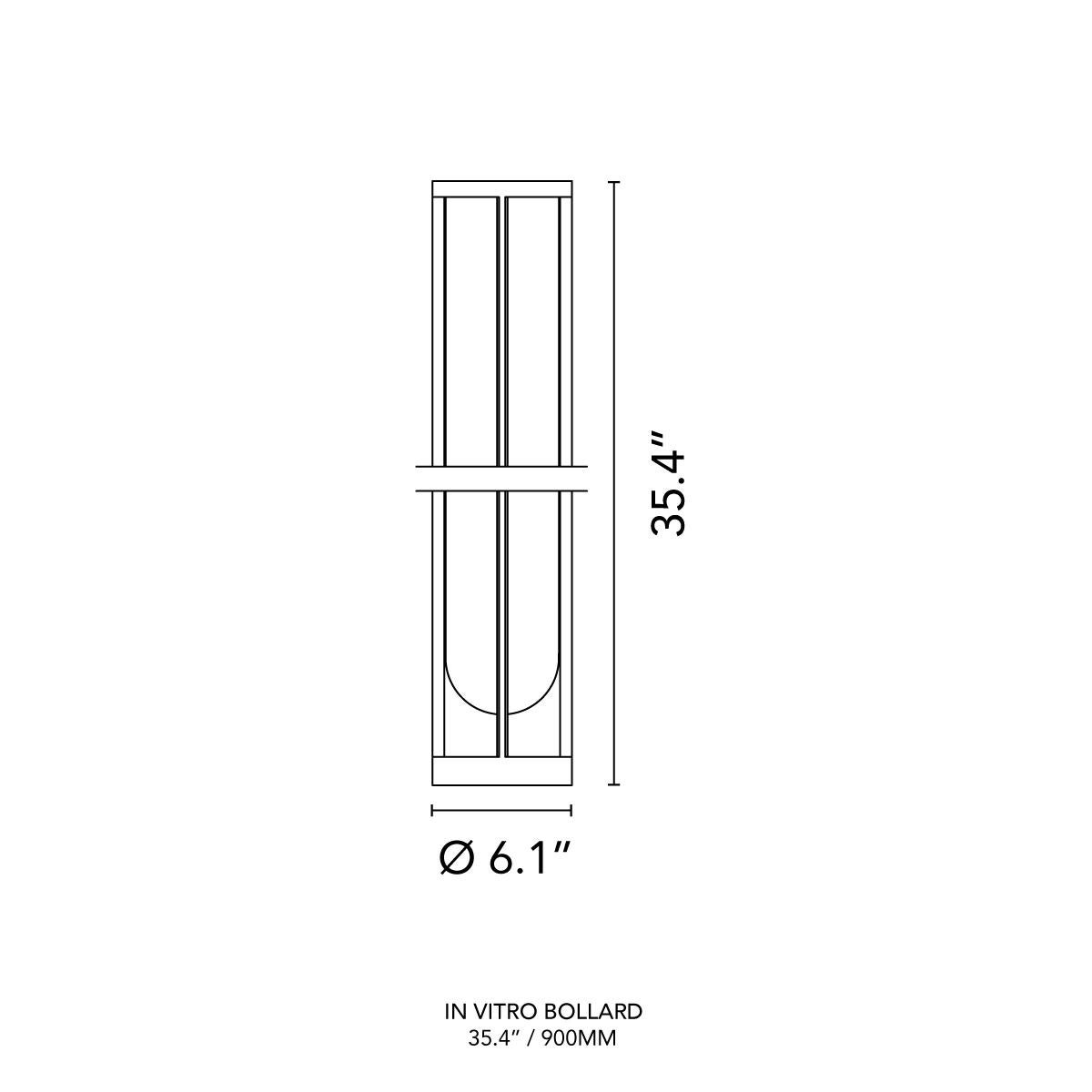 Die von Philippe Starck entworfene elegante Außenleuchtenkollektion In Vitro (übersetzt: Glas im Inneren) modernisiert die klassische Laterne in eine zeitgenössische Struktur. Die Kollektion leuchtender Glaslaternen vereint Handwerkskunst und