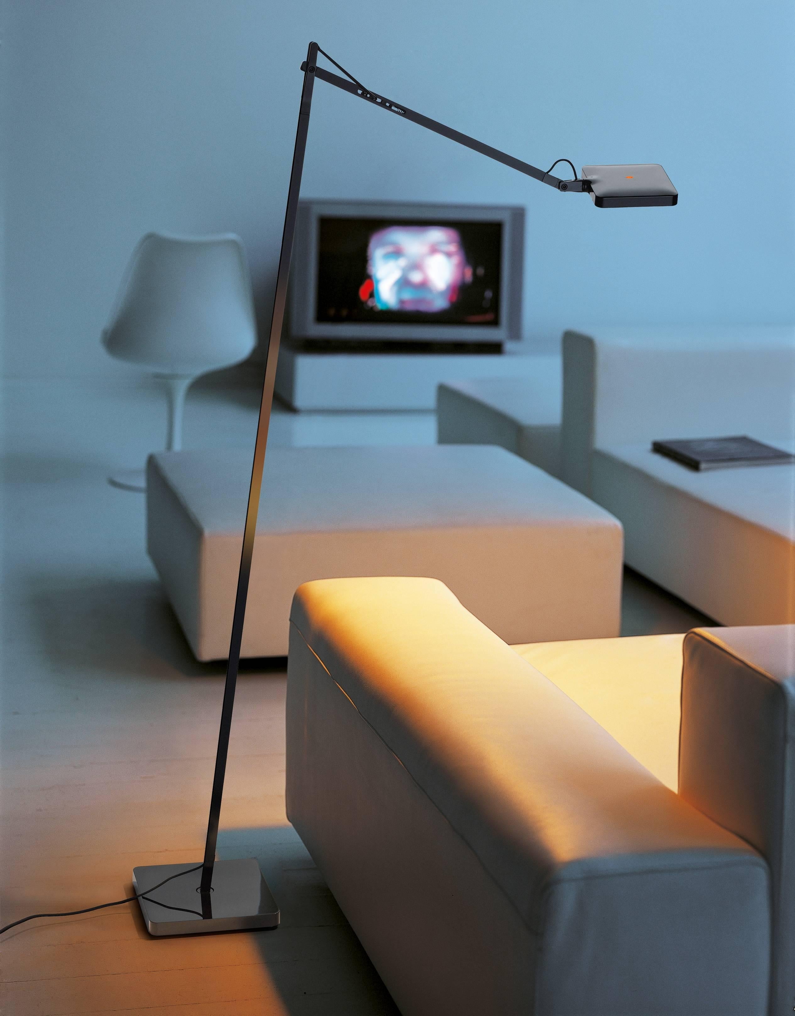 FLOS Kelvin Led F Stehlampe in Schwarz von Antonio Citterio & Toan Nguyen (Moderne) im Angebot