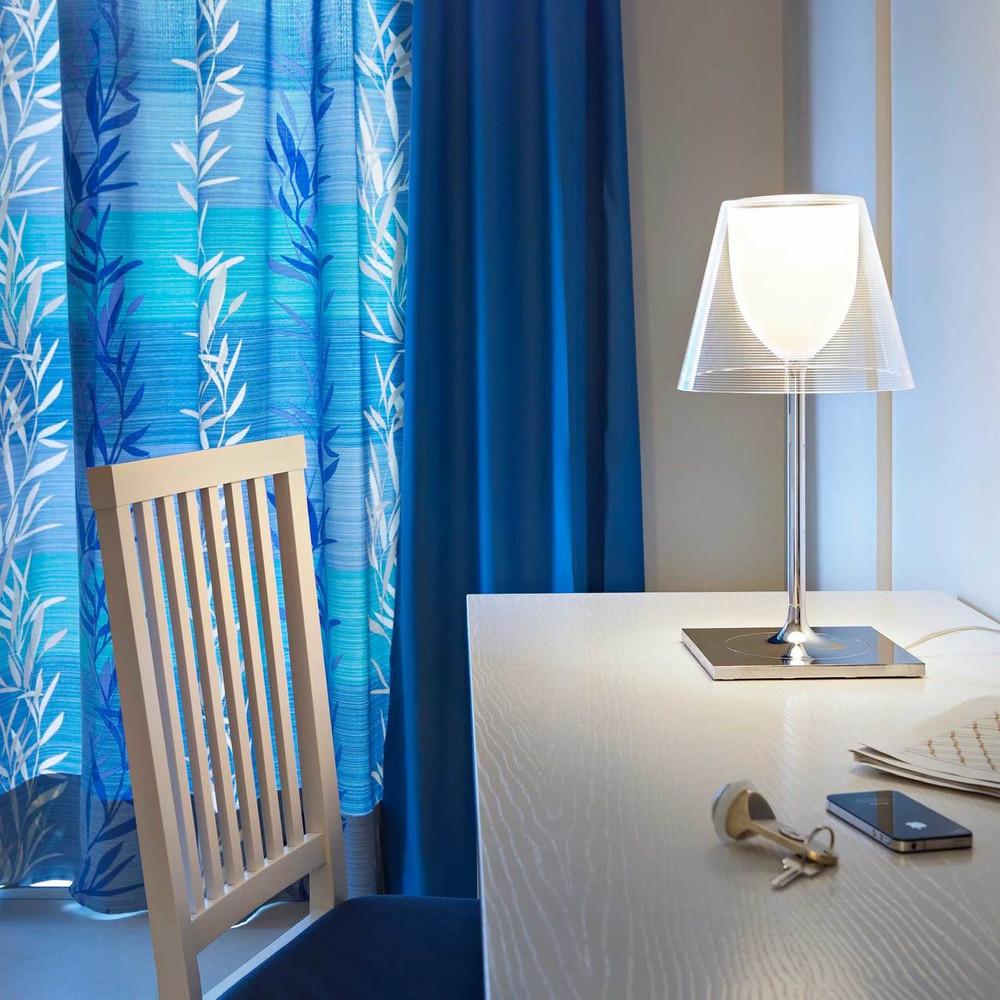 Contemporary Flos Ktribe Table Lamp in Grey and Fumee by Philippe Starck For Sale