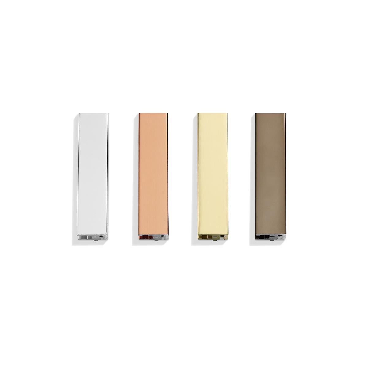 Espejo de pared Flos La Plus Belle en cobre de Philippe Starck en Nuevo estado para la venta en Brooklyn, NY