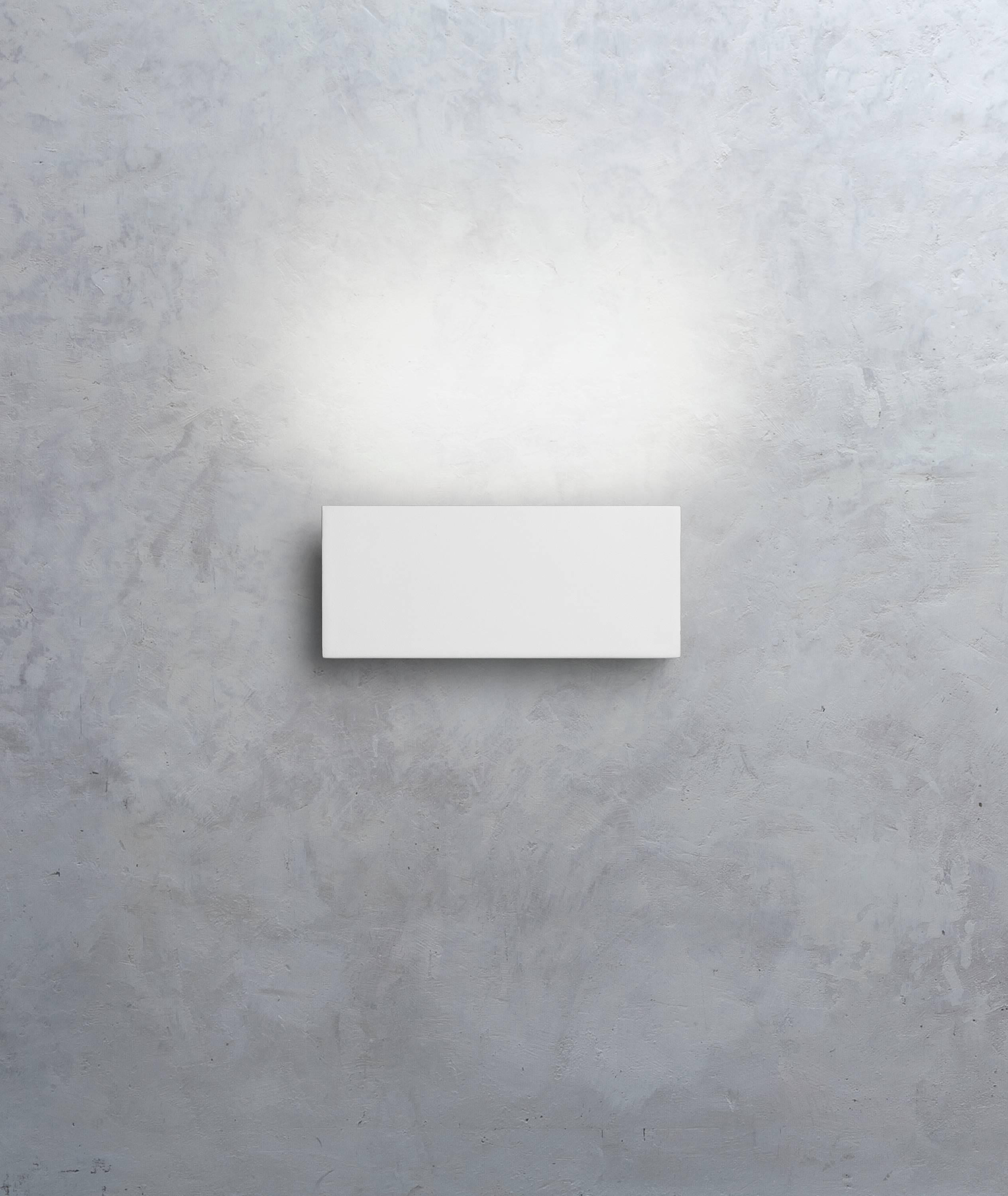 Modern FLOS Long Wall Light in White by Piero Lissoni For Sale