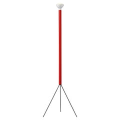 Lampada da terra Flos Luminator in rosso con struttura in ferro e metallo