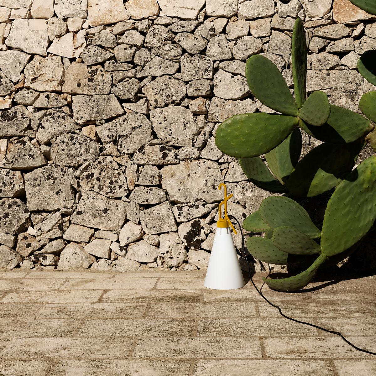 Flos Mayday Outdoor Pendant in Mustard Yellow with Polypropylene Frame by Konstantin Grcic

Multipurpose lighting appliance suitable for installation outdoors. Hook/handle, which also works as a cable winder, and an injection-moulded opaline
