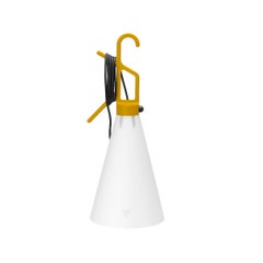 Pendentif d'extérieur Flos Mayday en jaune moutarde avec cadre en polypropylène