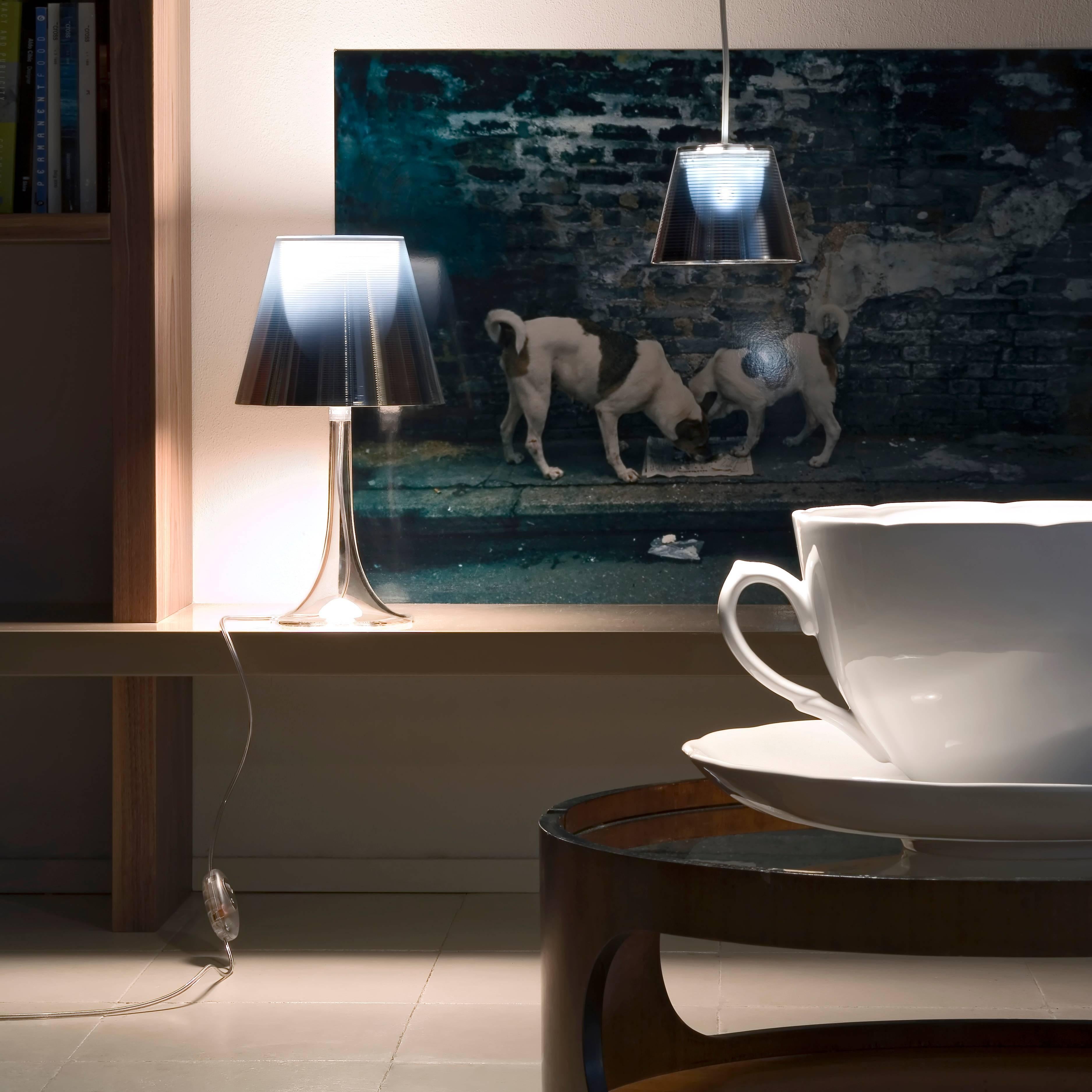 FLOS Miss K Table Lamp in Fumée by Philippe Starck In New Condition For Sale In Brooklyn, NY