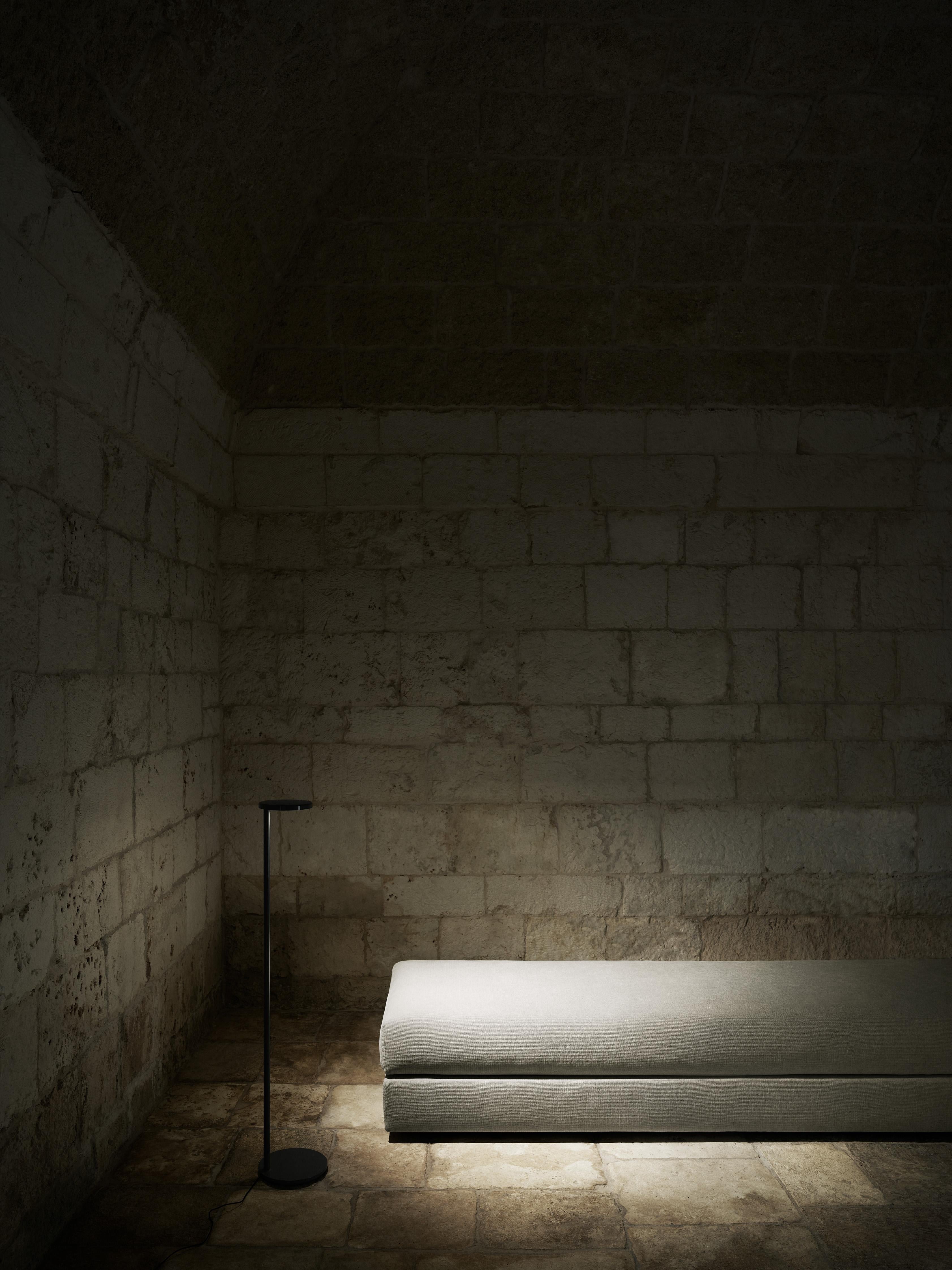 Modern Flos Oblique 3000K Floor Lamp in Grey by Vincent Van Duysen For Sale