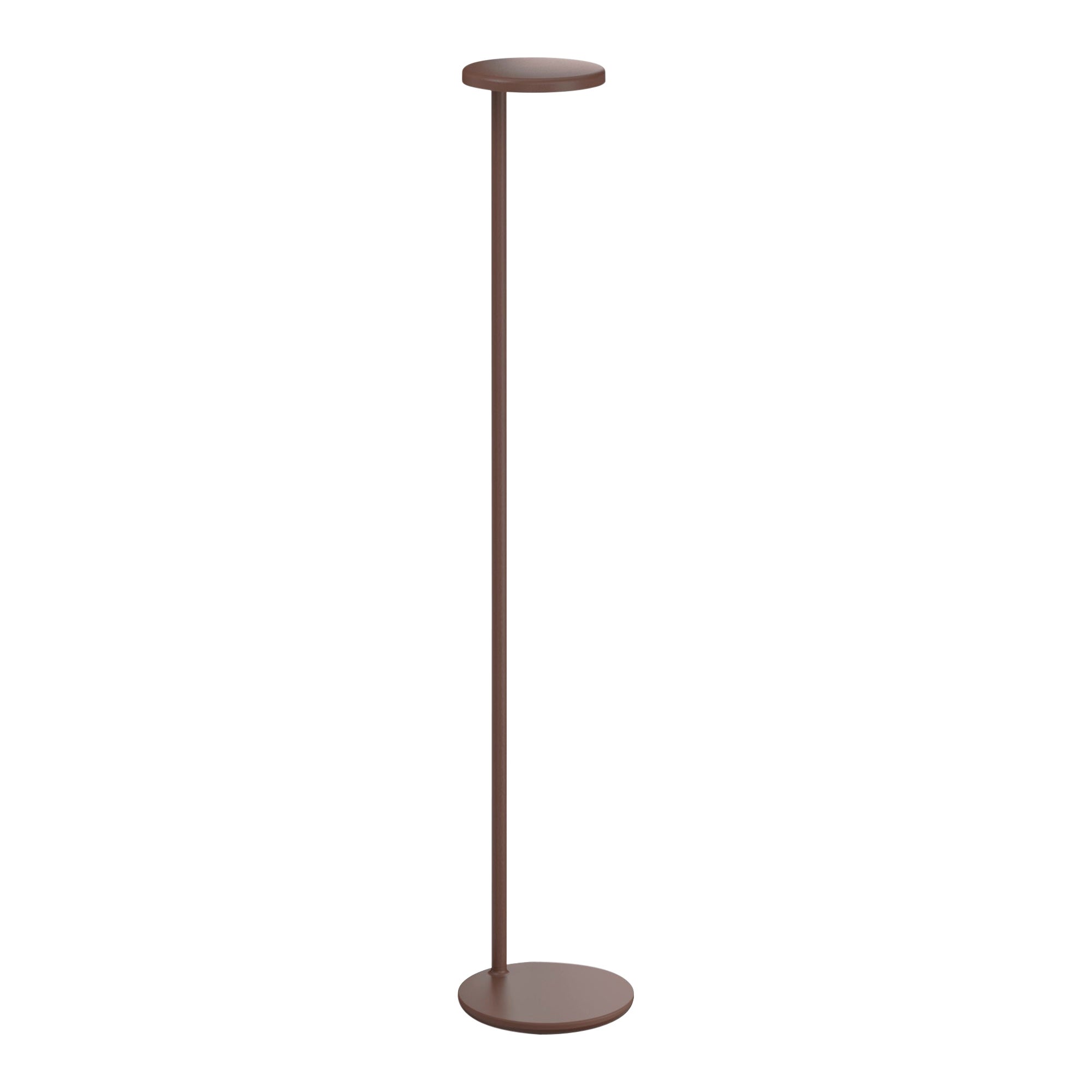 Lampada da terra Flos Oblique 4000K in marrone con USB-C di Vincent Van Duysen