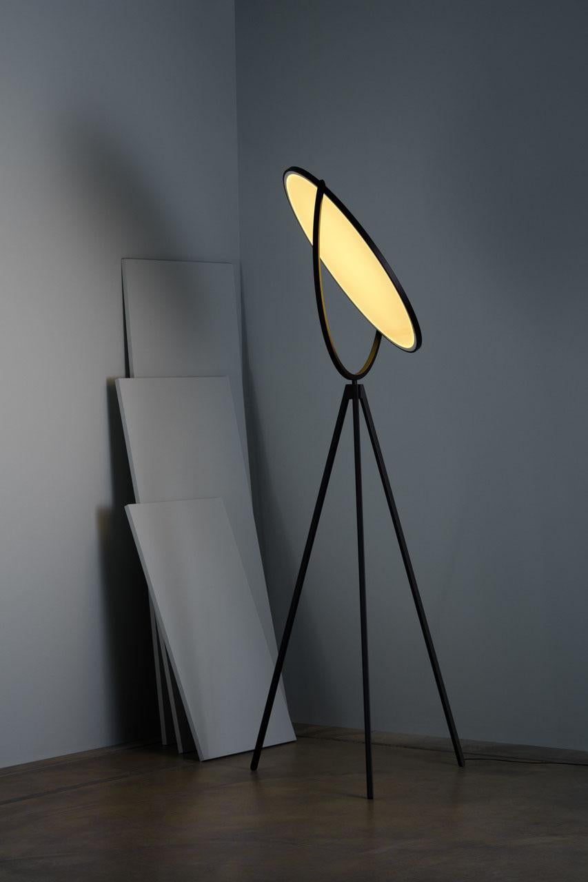 FLOS Superloon Floor Lamp in Black by Jasper Morrison For Sale 2