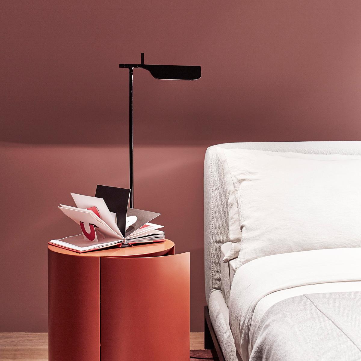 Modern FLOS Tab LED Floor Lamp in Black by E. Barber & J. Osgerby