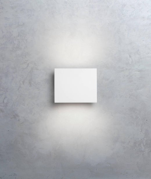 FLOS Tight Wall Light in White by Piero Lissoni For Sale at 1stDibs