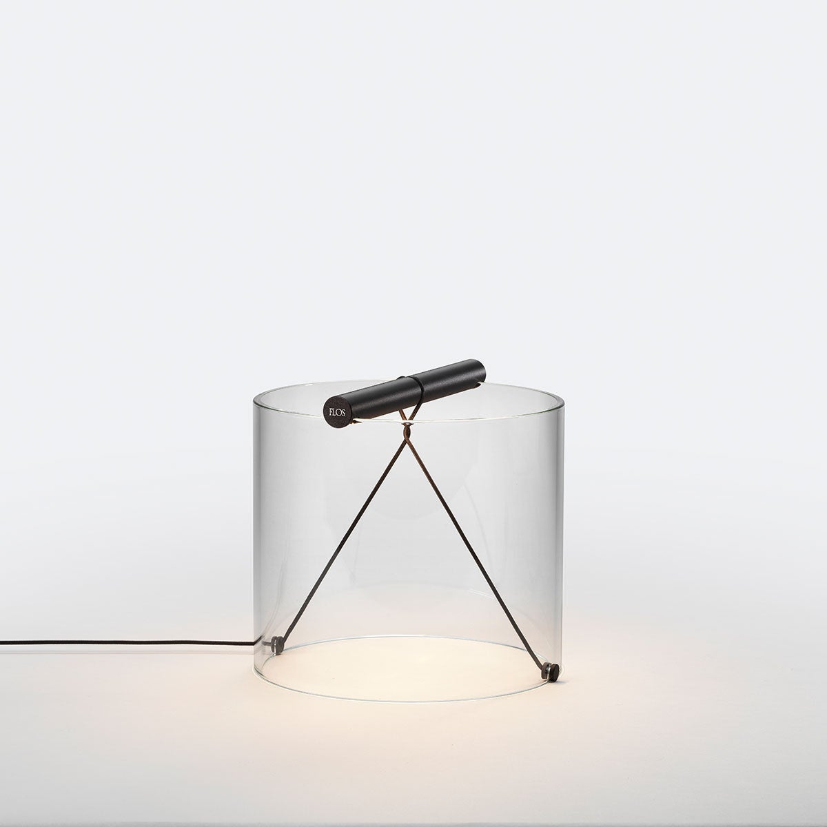 Flos To-Tie T1 Table Lamp in Anodized Black by Guglielmo Poletti For Sale