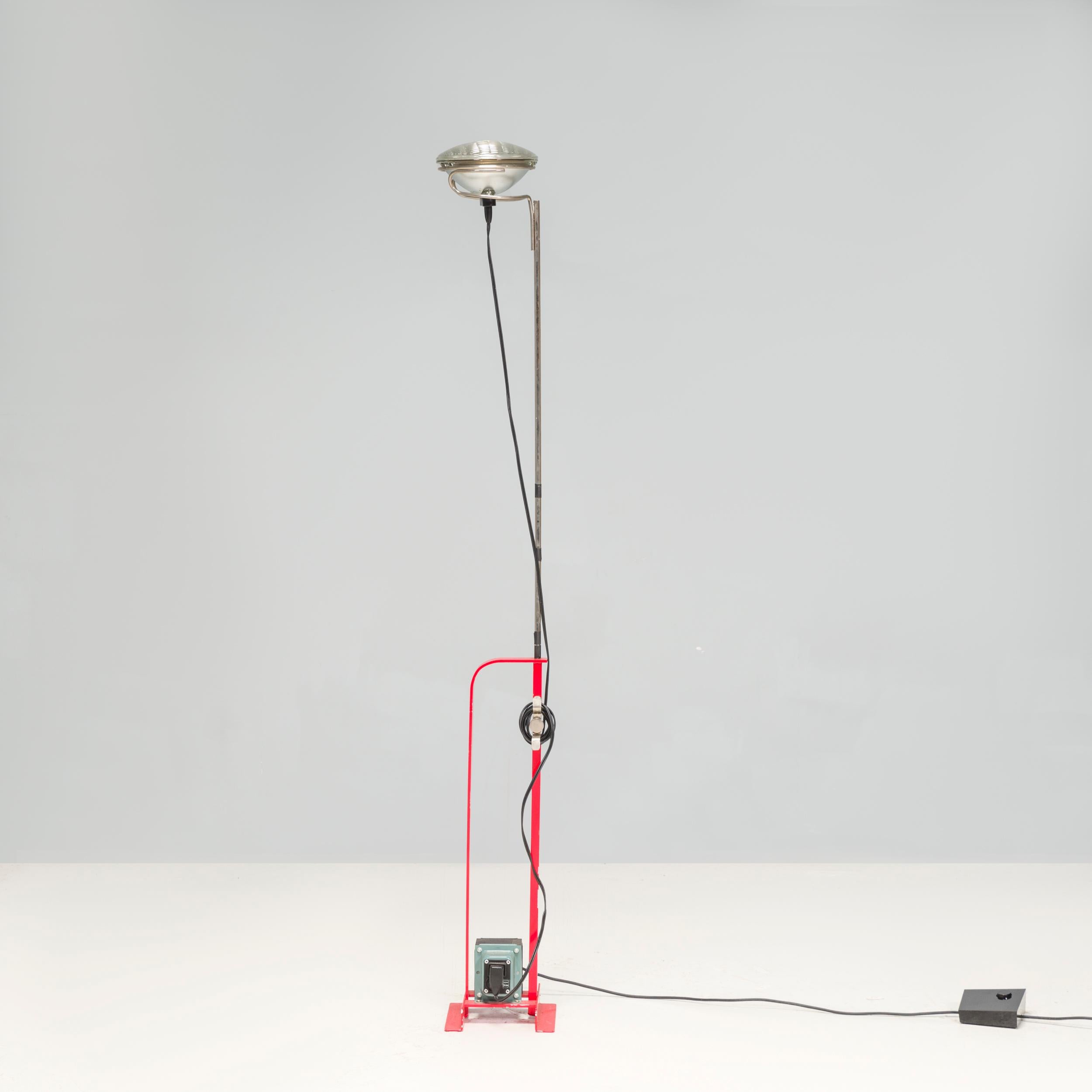 With its legendary silhouette and diffuser inspired by car headlights, the Toio floor lamp by Achille and Pier Giacomo Castiglioni (1962) is a 20thth Century icon. This model is featured in the permanent collection at the MoMa in New York.

Its