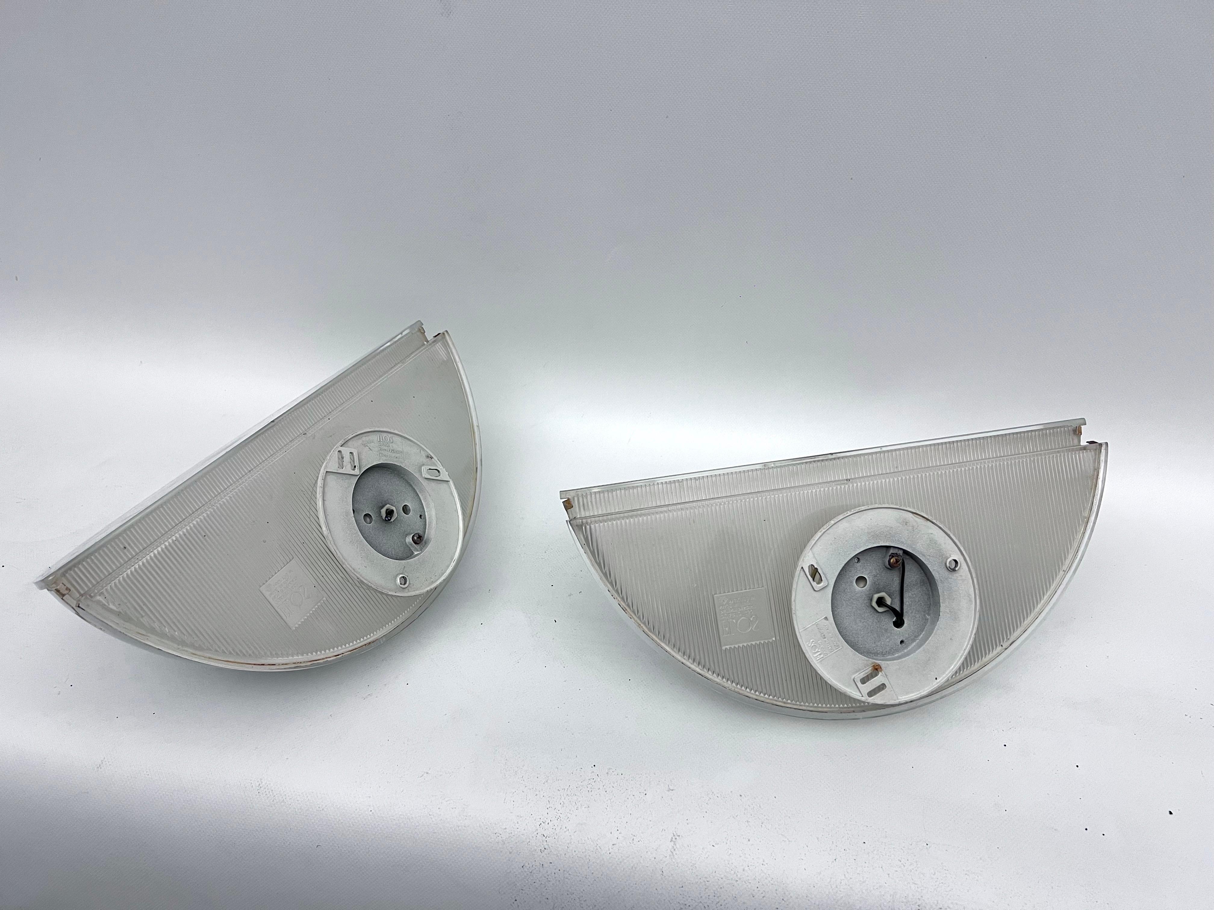 Flos, vintage set of two Quarto sconces by Afra e Tobia Scarpa. Italy 1970s In Fair Condition For Sale In Catania, CT