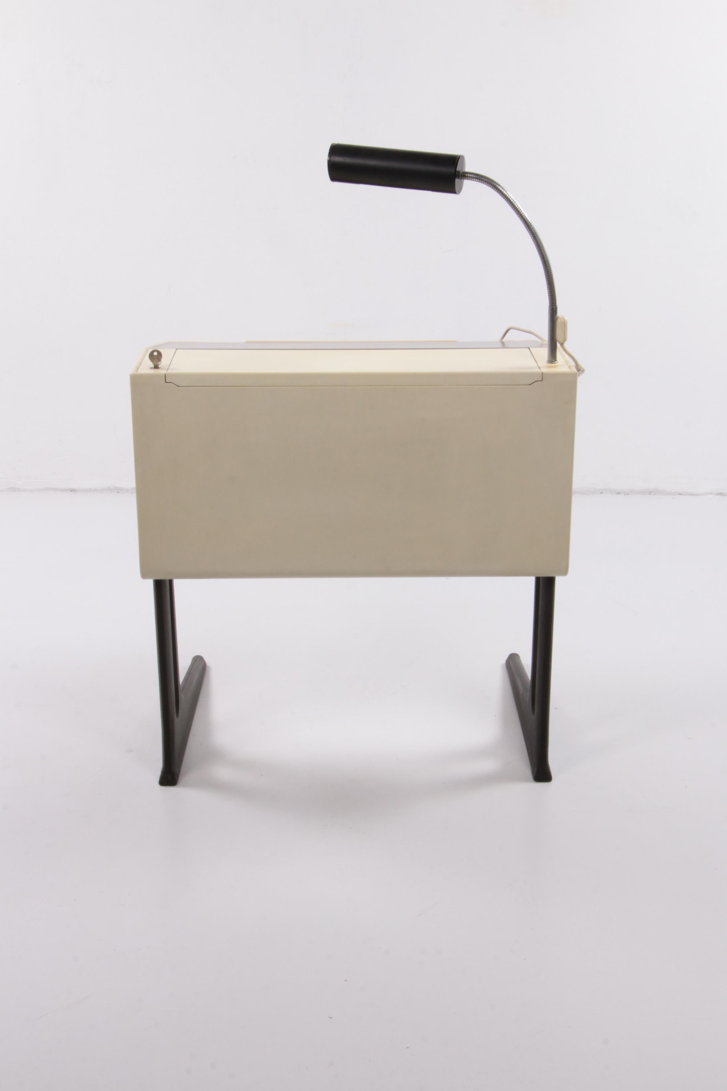 Flötotto Adjustable Desk Design by Luigi Colani, 1970, Germany 3