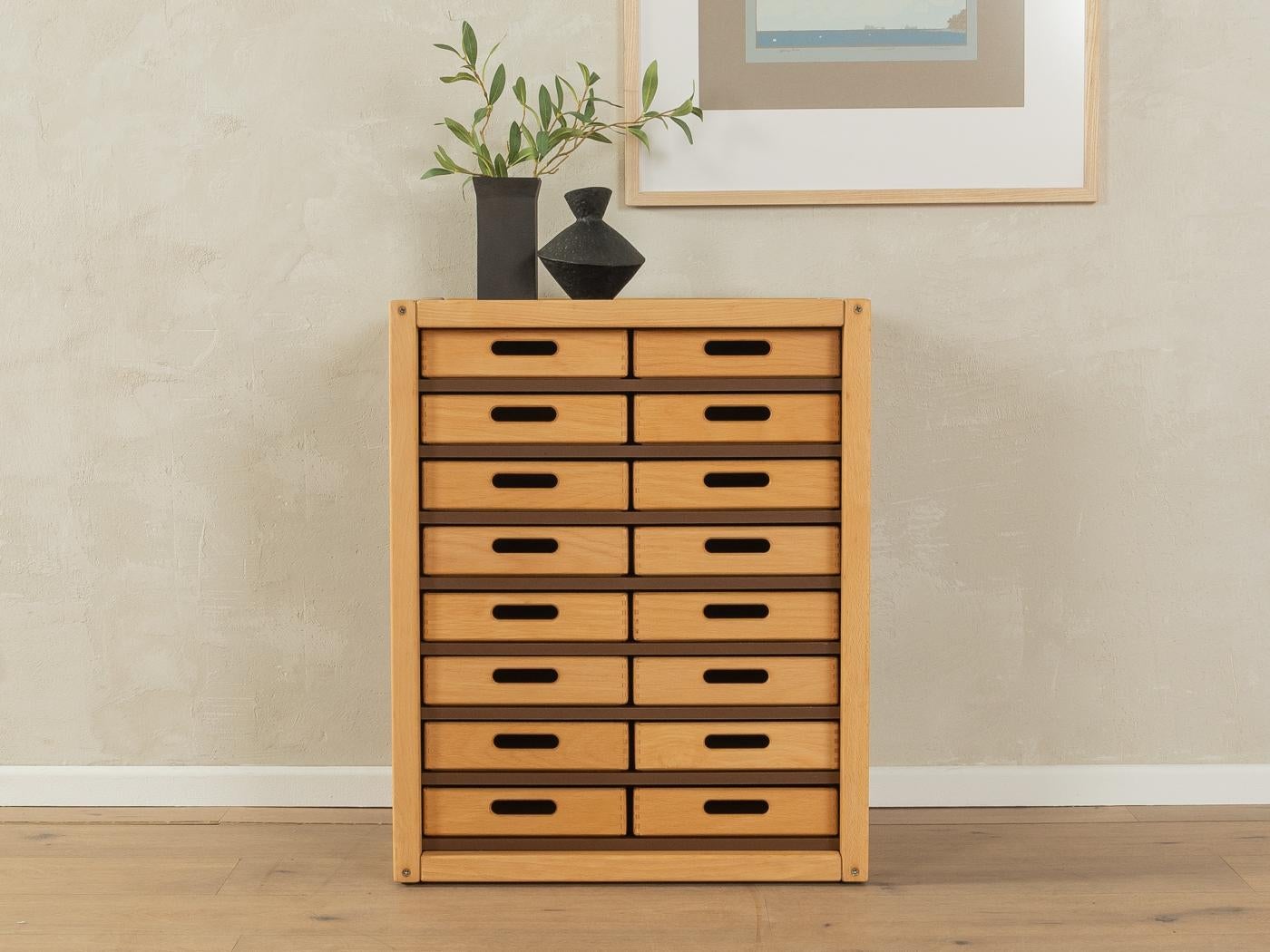 Flötotto Chest of Drawers, Profilsystem In Good Condition For Sale In Neuss, NW