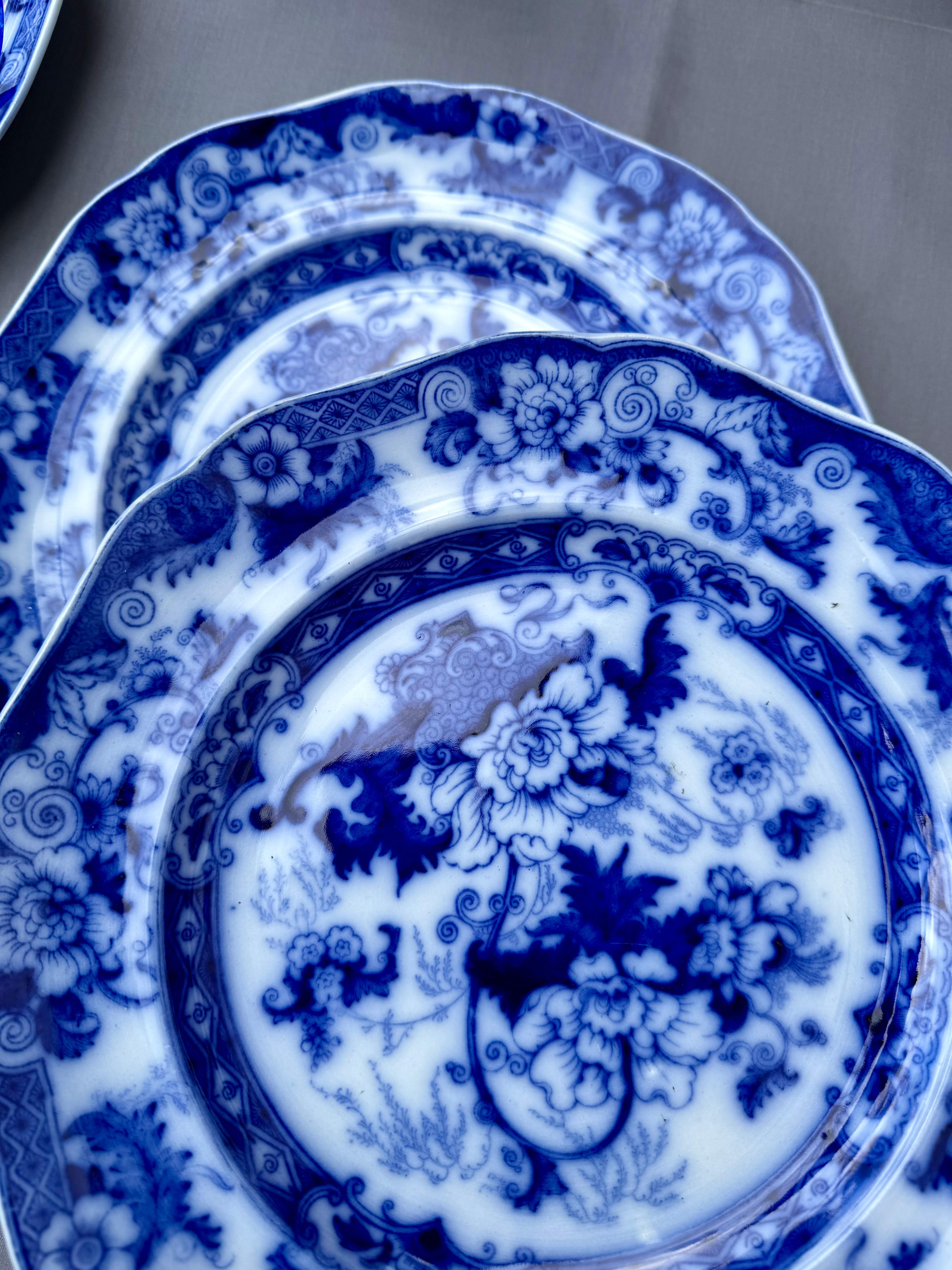 Flow Blue Six Porcelain Dinner Plate Royal Cauldon England Late 19th Century For Sale 7
