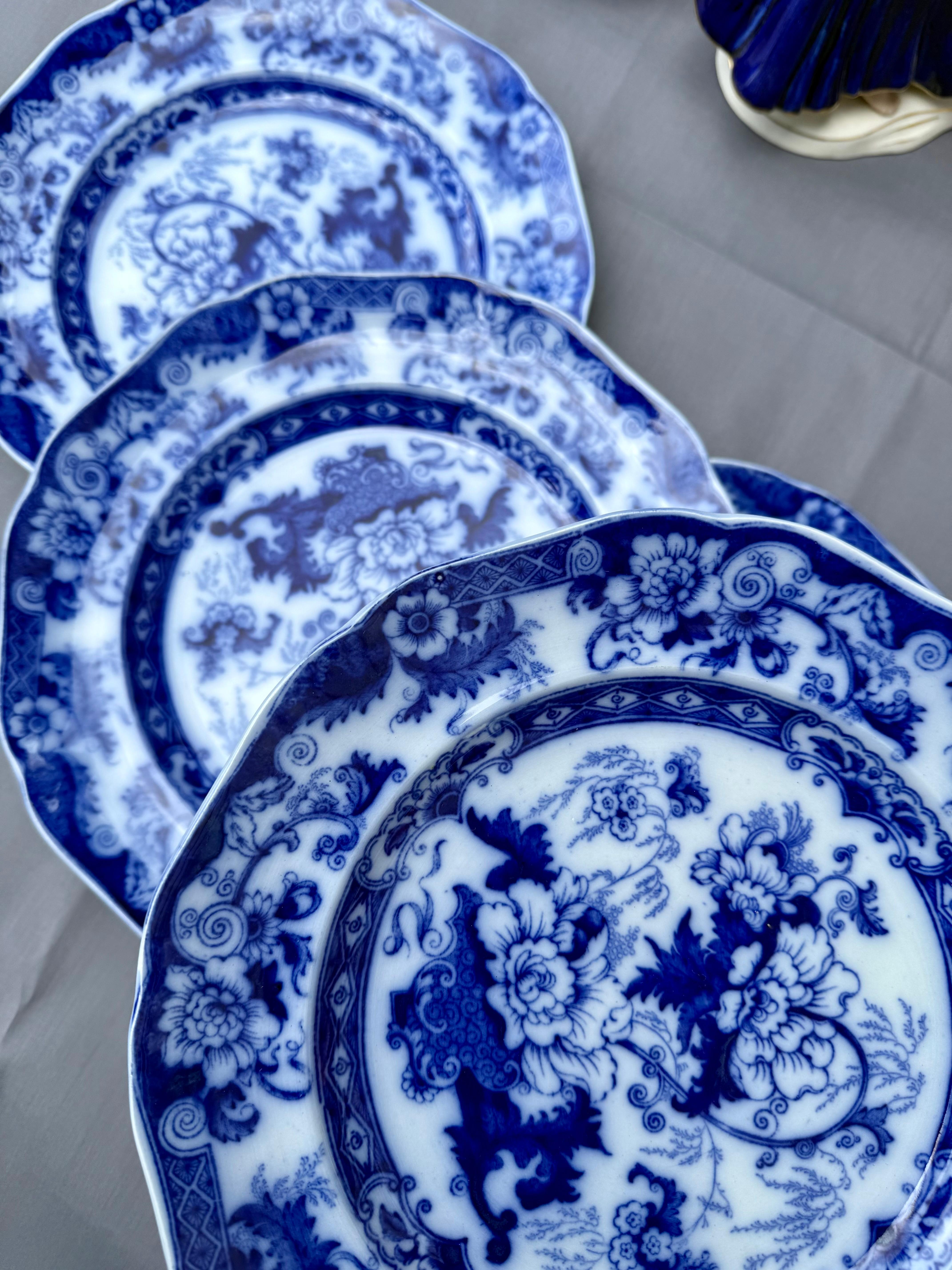 English Flow Blue Six Porcelain Dinner Plate Royal Cauldon England Late 19th Century For Sale