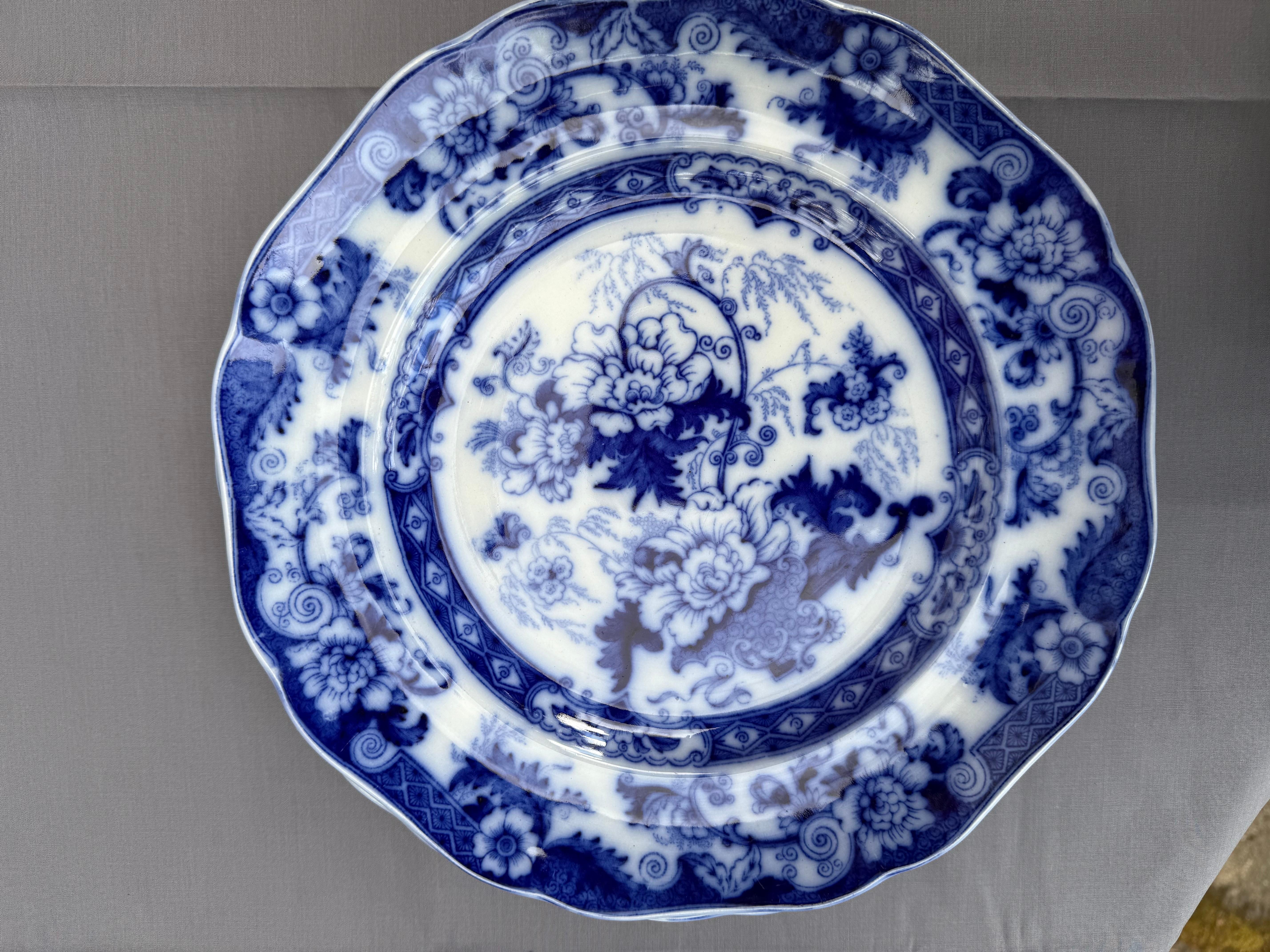 Flow Blue Six Porcelain Dinner Plate Royal Cauldon England Late 19th Century For Sale 1