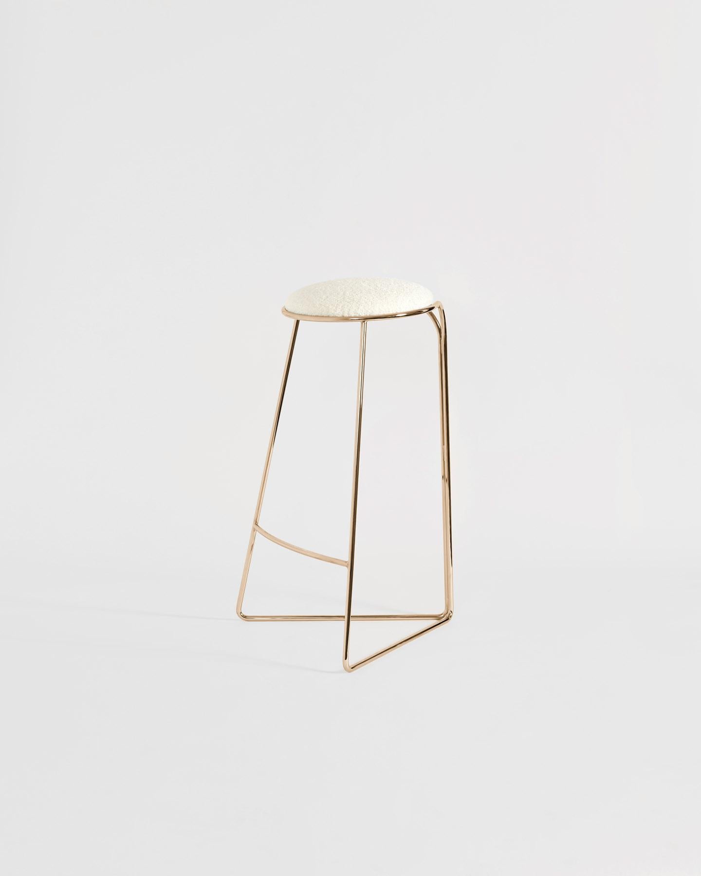 Flow Hi Aureo Stool by GIROTTI ENRICO
Dimensions: W 44 x D 41 x H 82 cm
Materials: Steel, Upholstery.
Weight: 4 Kg. 

Enrico Girotti is an industrial designer who has found in the word “maker” his most authentic form of expression. Graduated in