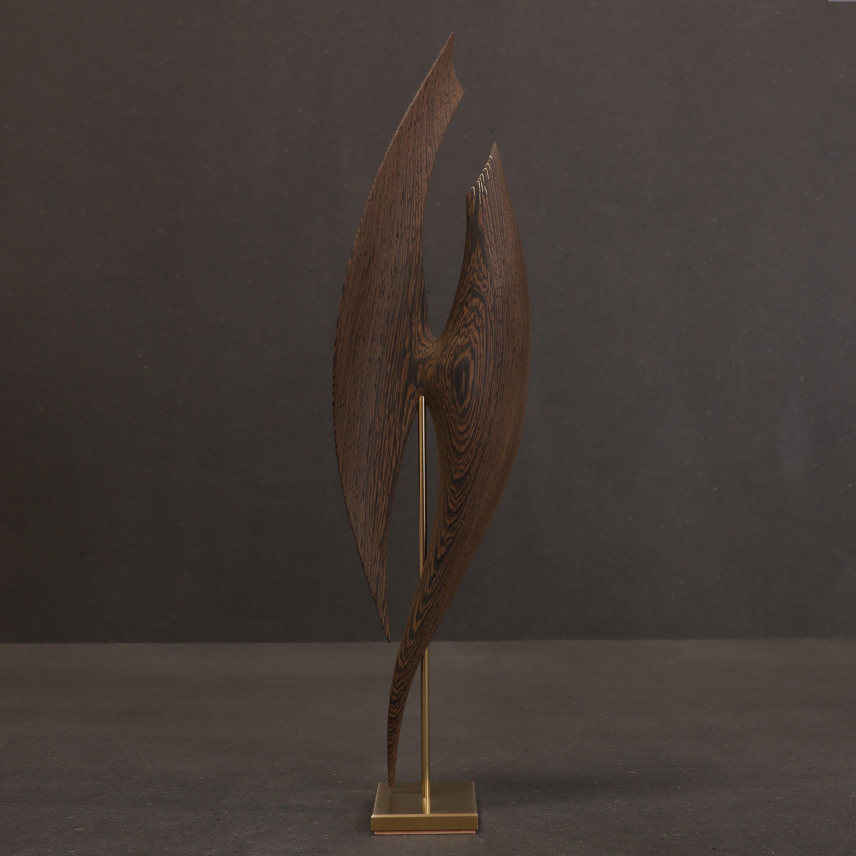 Flow Petit No 19, Wenge wood & gold mid-century inspired sculpture by Egeværk For Sale 3