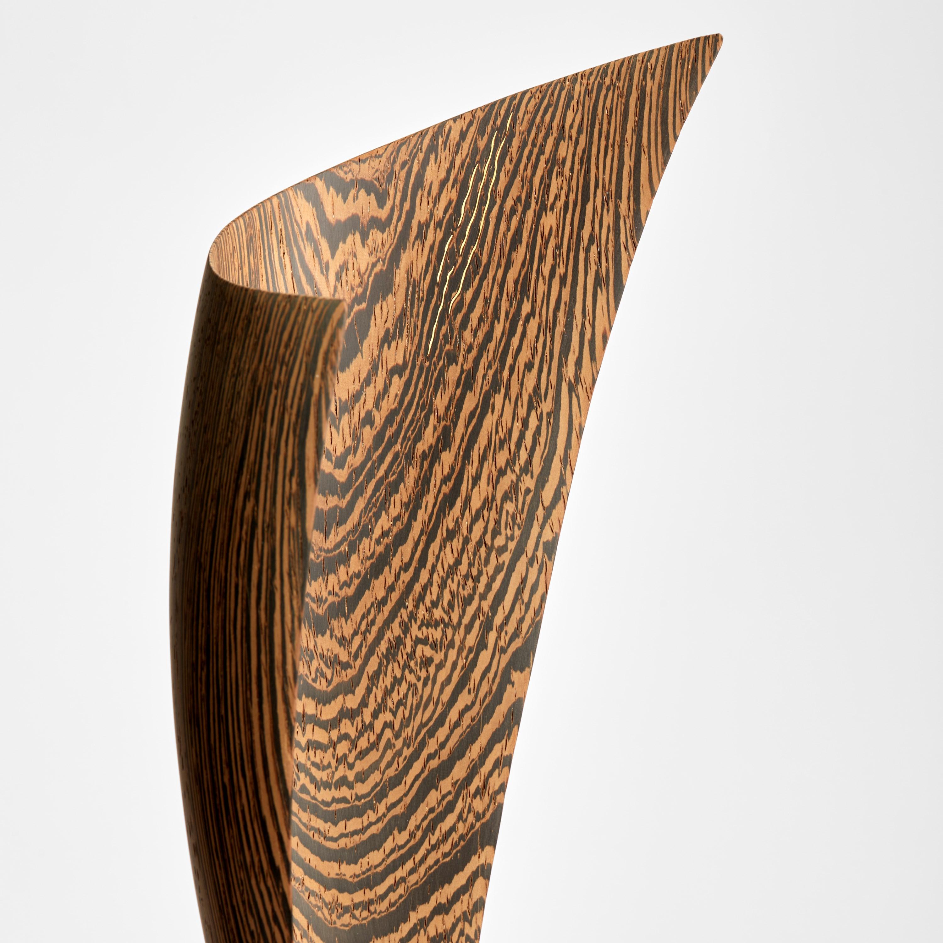 Flow Petit No 7, an Abstract Wood & Gold Sculpture by the Danish Studio Egeværk In New Condition For Sale In London, GB
