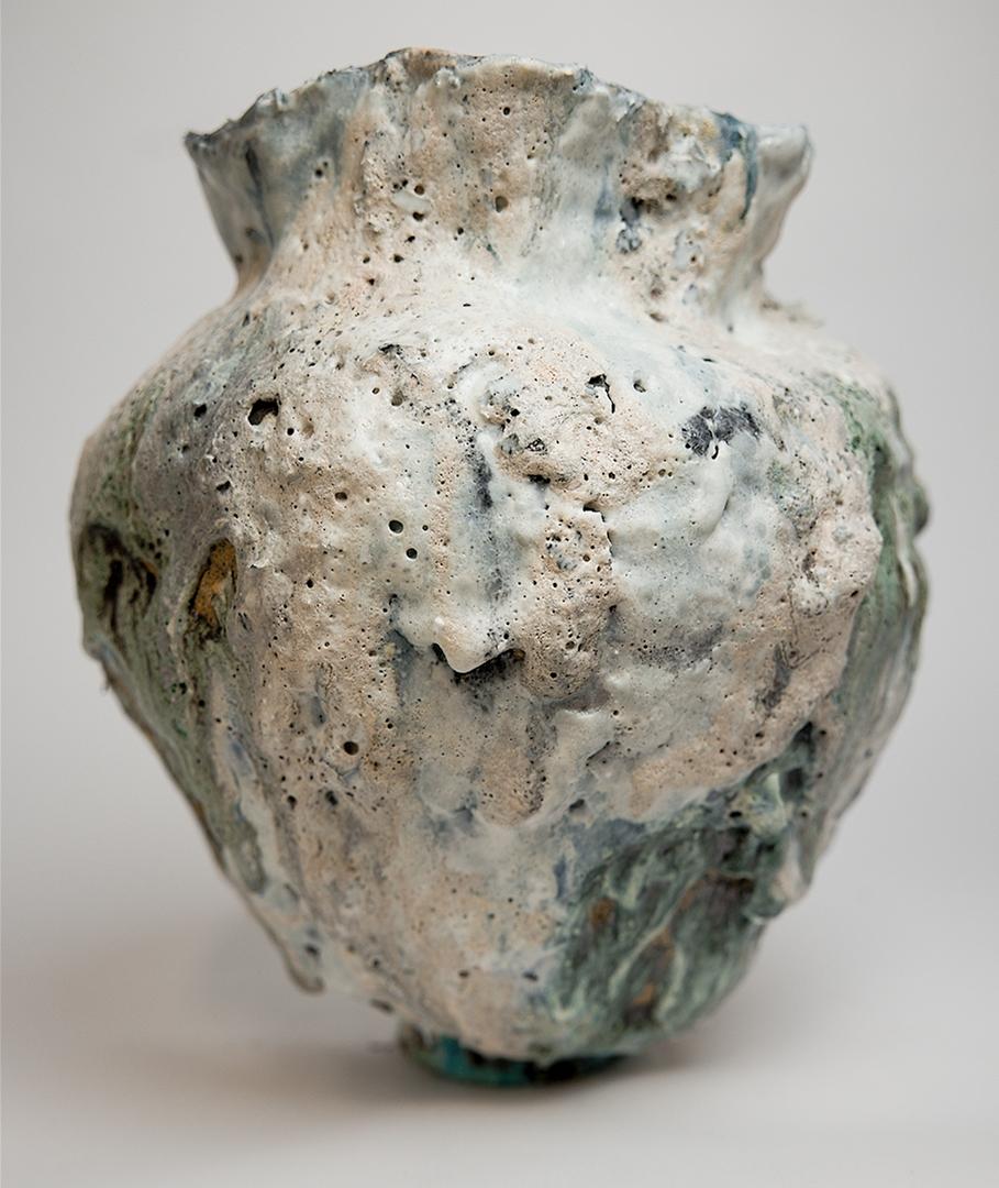 Contemporary Flow Series Med Fluted Vessel-Green