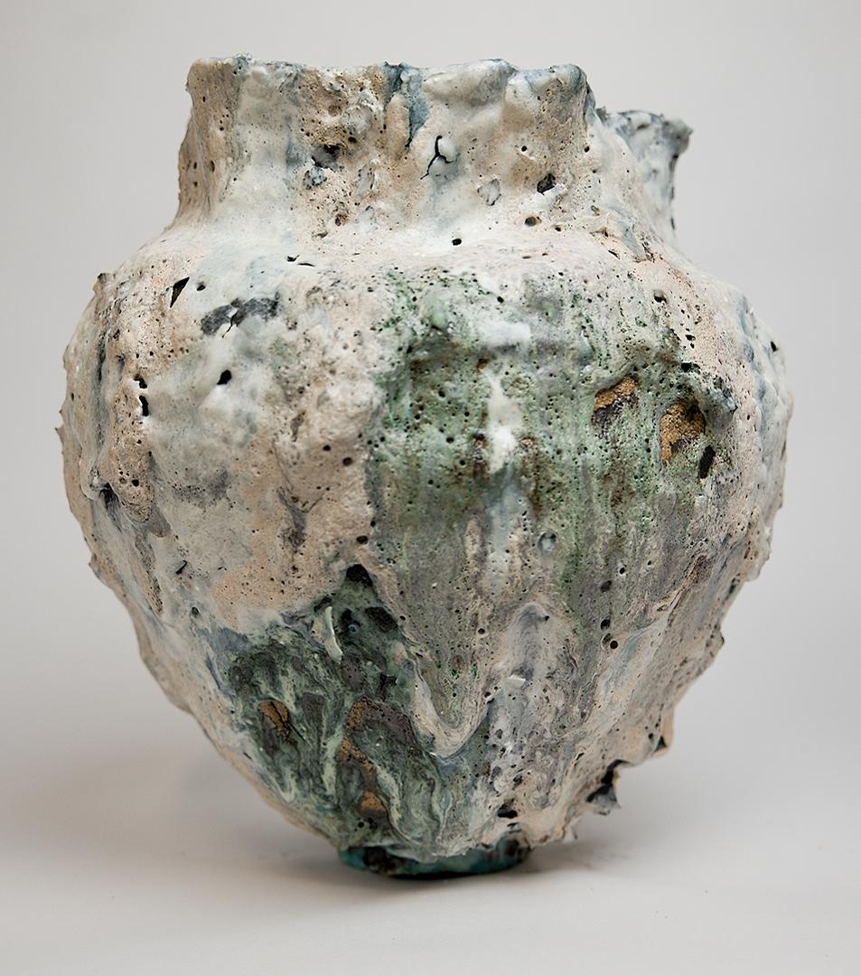 Stoneware Flow Series Med Fluted Vessel-Green
