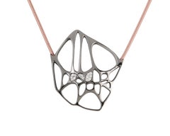 FLOWEN Collana Hexa in argento sterling con catena in rutenio nero e oro rosa