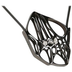 FLOWEN Collar Colgante Hexa de Plata de Ley con Rutenio Negro y Diamantes