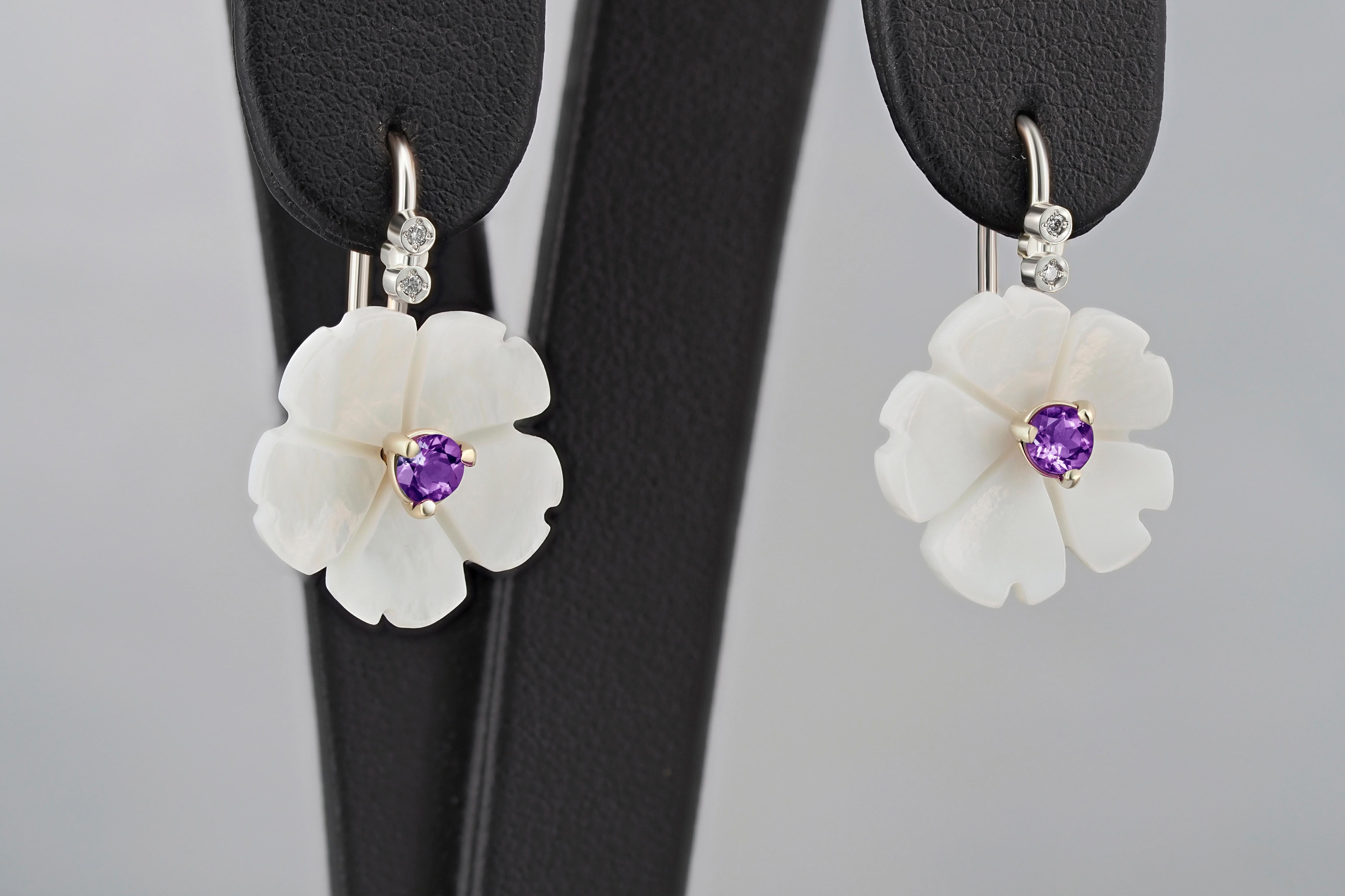 Flower 14k Gold Earrings with Amethyst In New Condition For Sale In Istanbul, TR