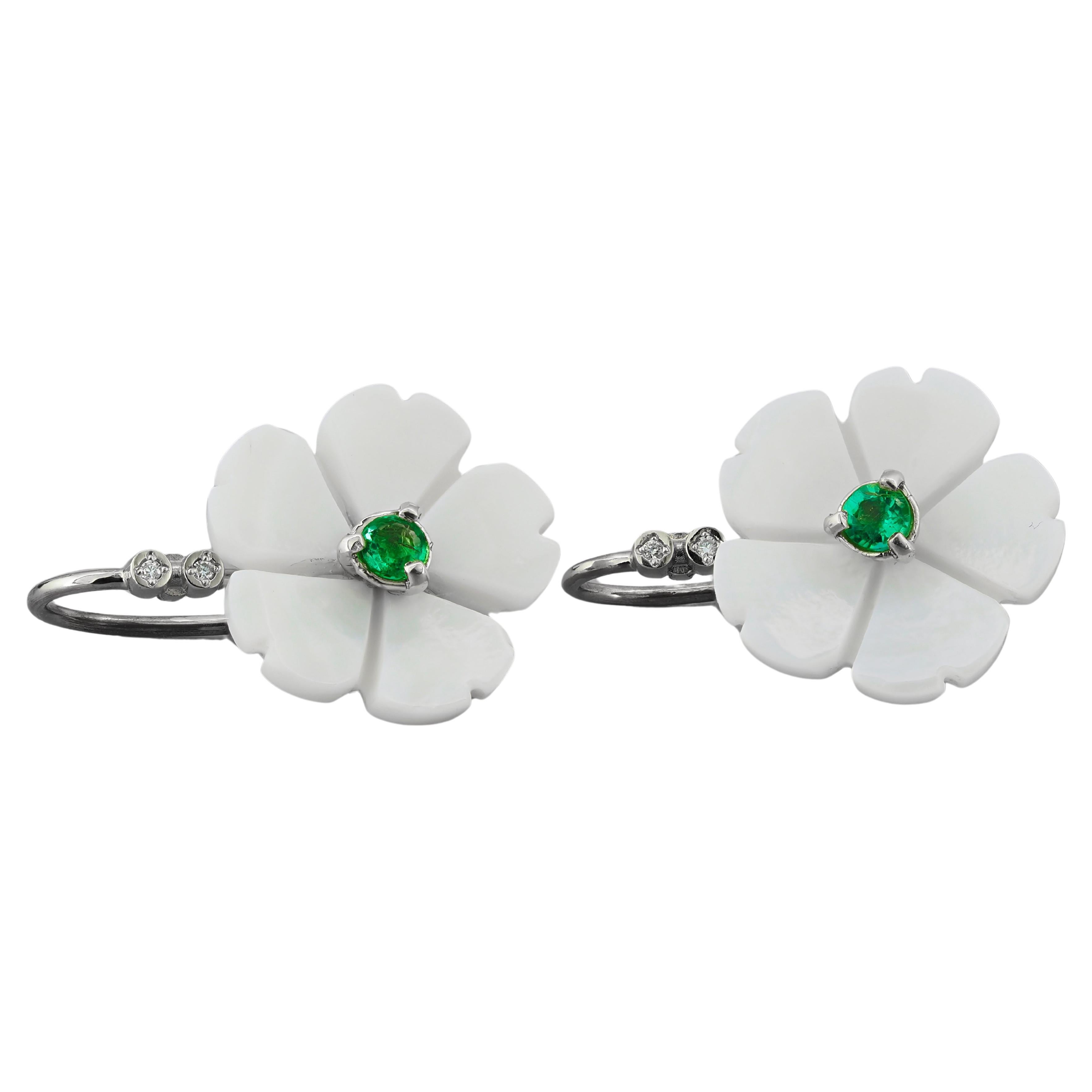 Flower 14k gold earrings with emeralds.  For Sale