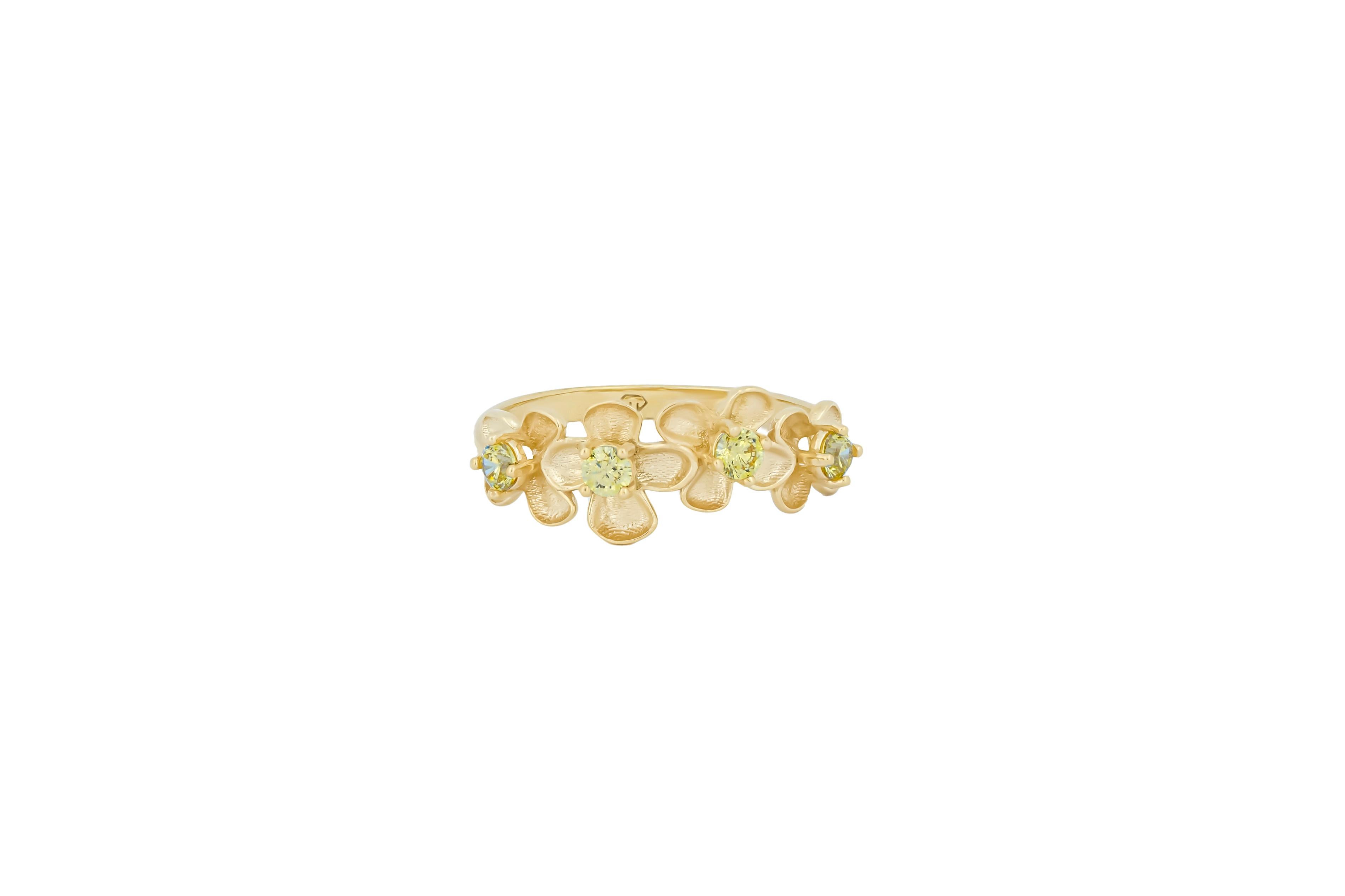 Flower 14k gold ring. For Sale 2