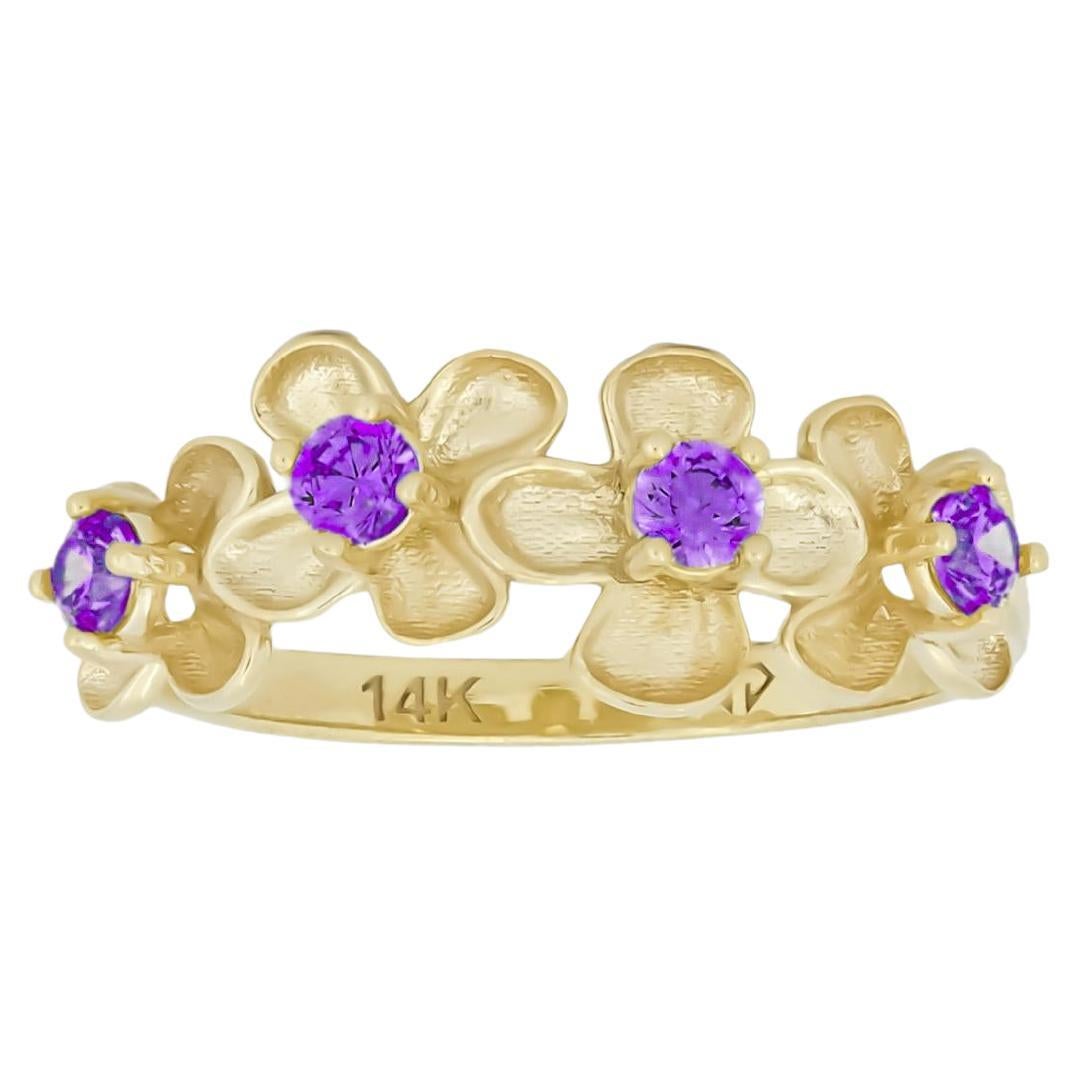 For Sale:  Flower 14k gold ring