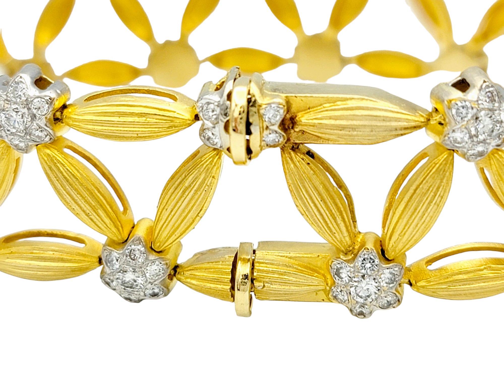Flower and Leaf Motif Diamond Open Link Bracelet Set in 18 Karat Yellow Gold For Sale 3