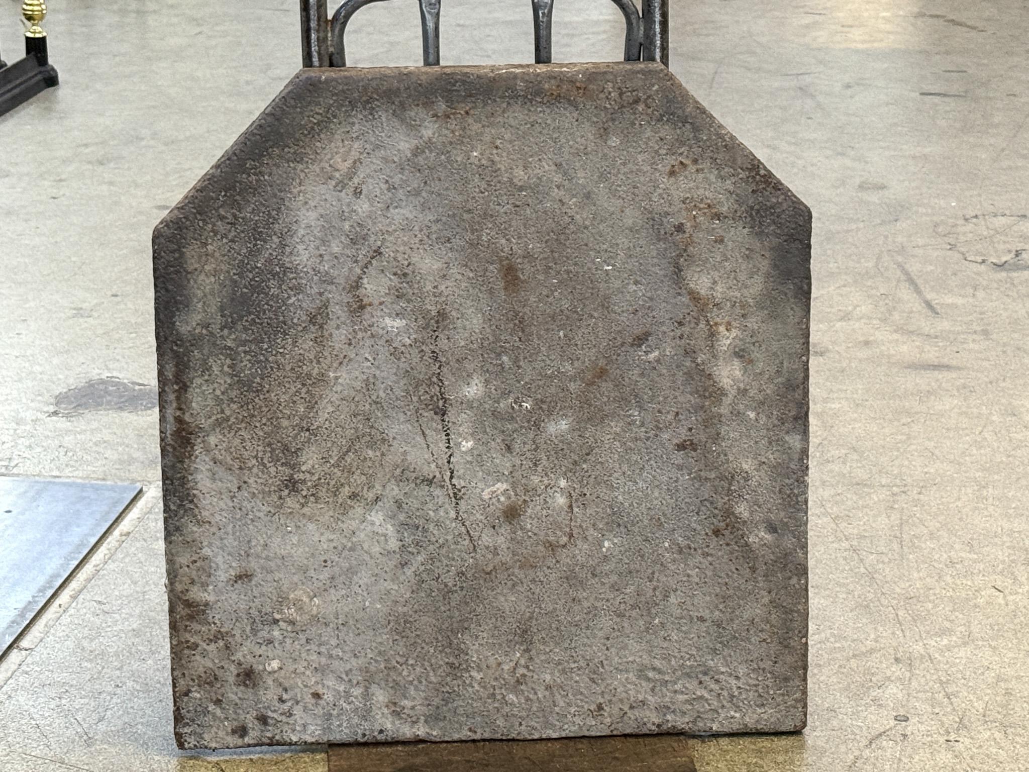 Plaque de cheminée française, 18e siècle, période Louis XV en vente 8