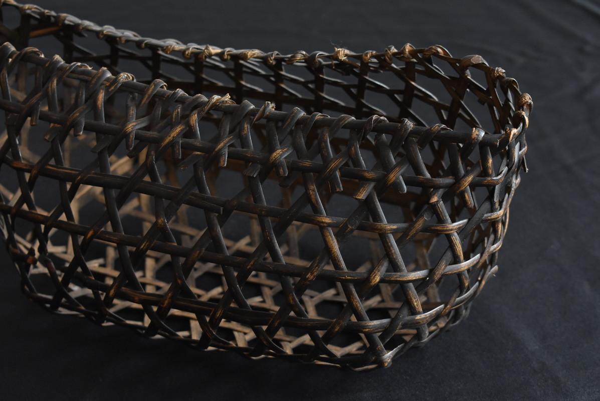 Flower Basket Woven from Japanese Bamboo / Wabi-Sabi Bamboo Object 2