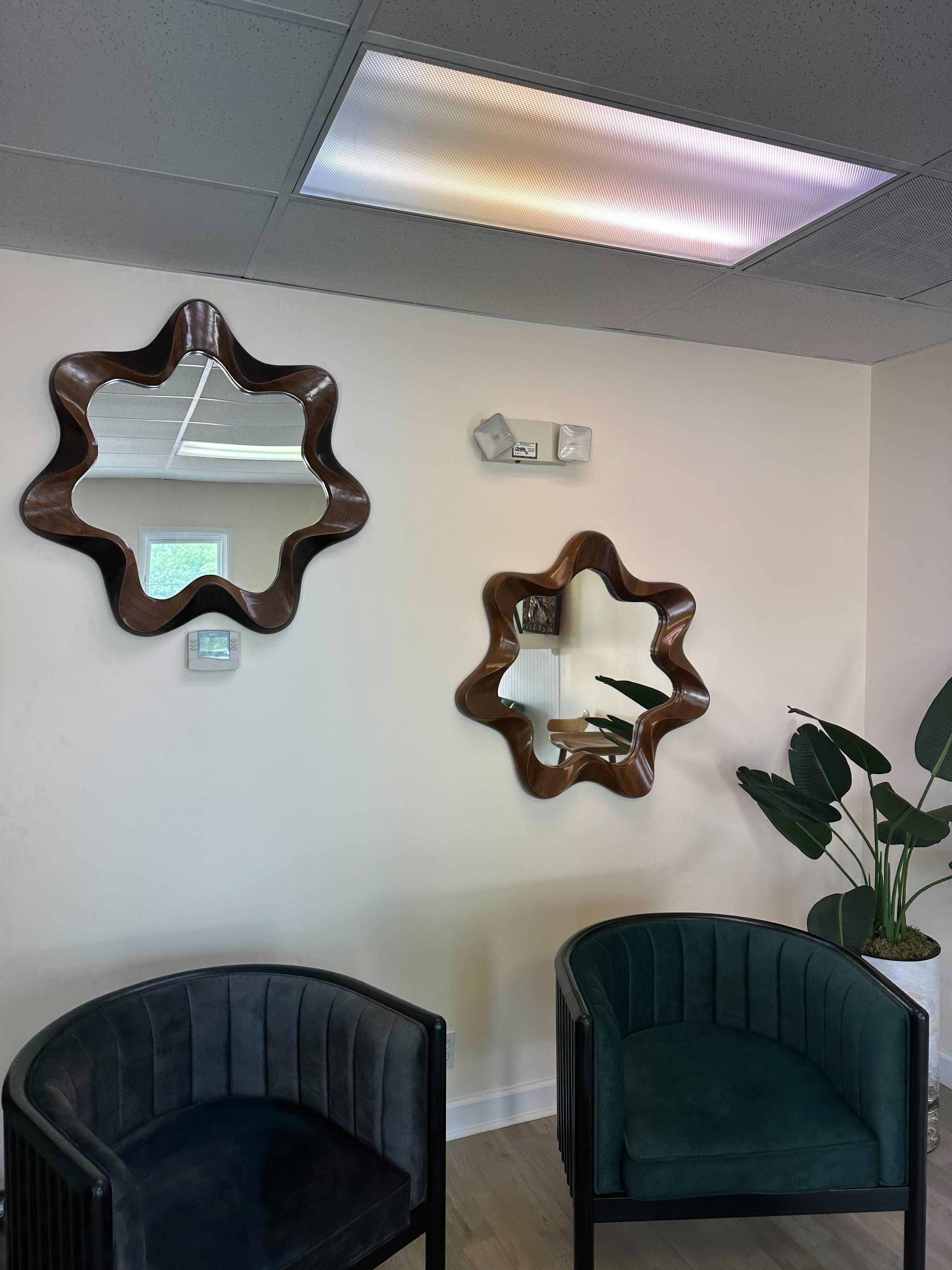 Miroir Flower Big Ash Wood en vente 3