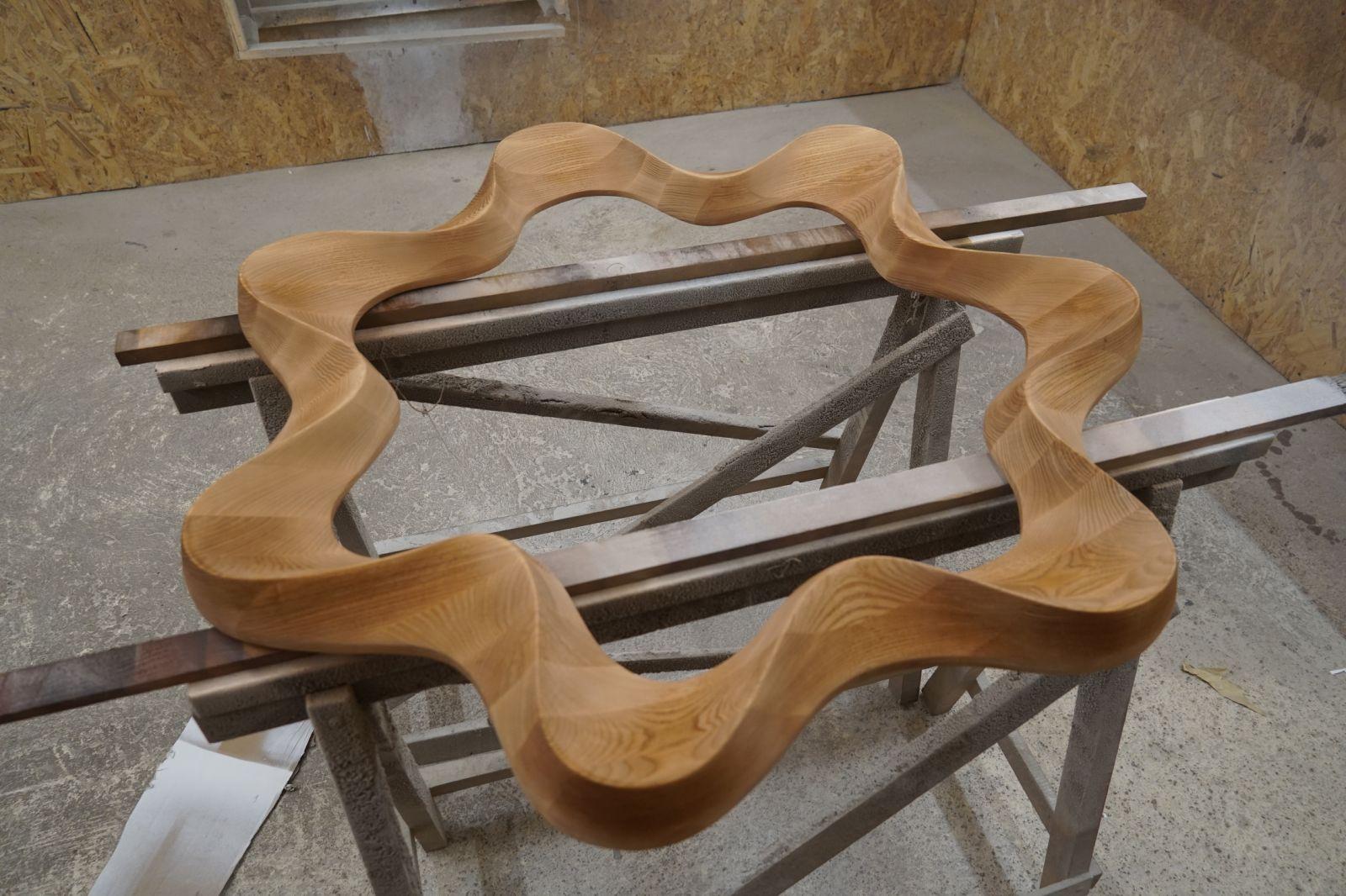Frêne Miroir Flower Big Ash Wood en vente
