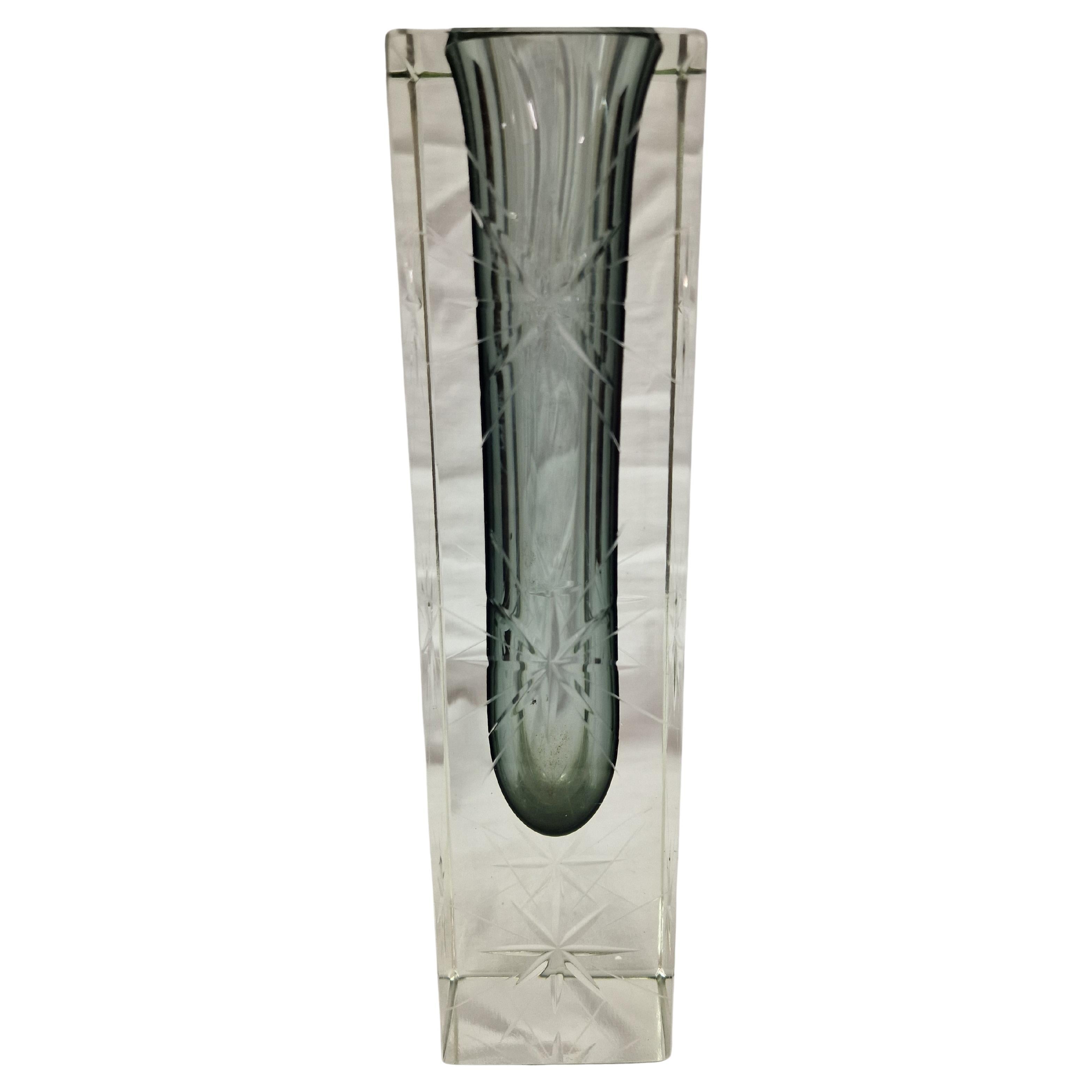 Italian Flower block vase, star cut glass, 1920s, Art Deco, Murano, Italy For Sale