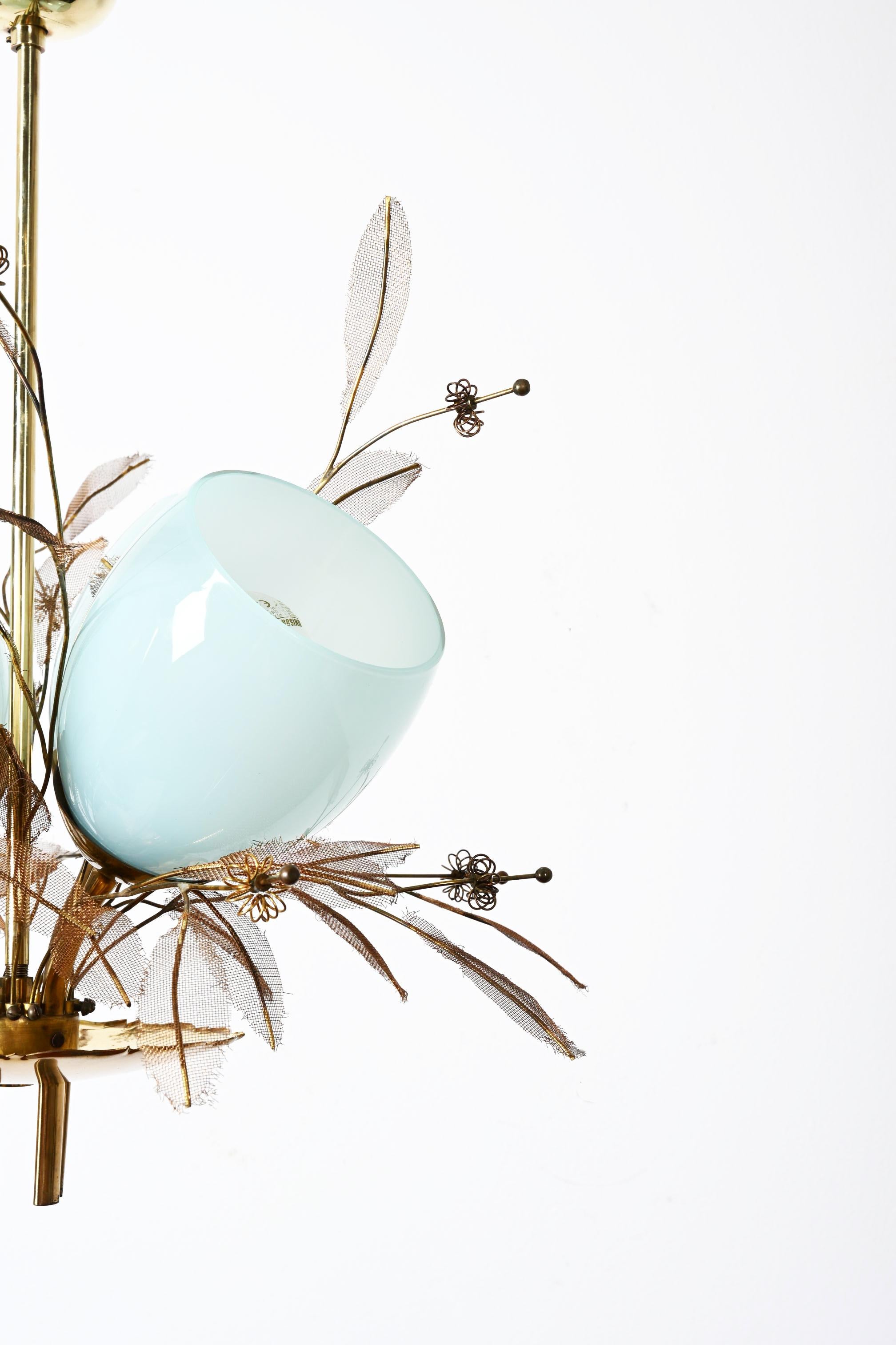 Lámpara Flower Bouquet de Paavo Tynell para Taito Oy con cristal azul en venta 3