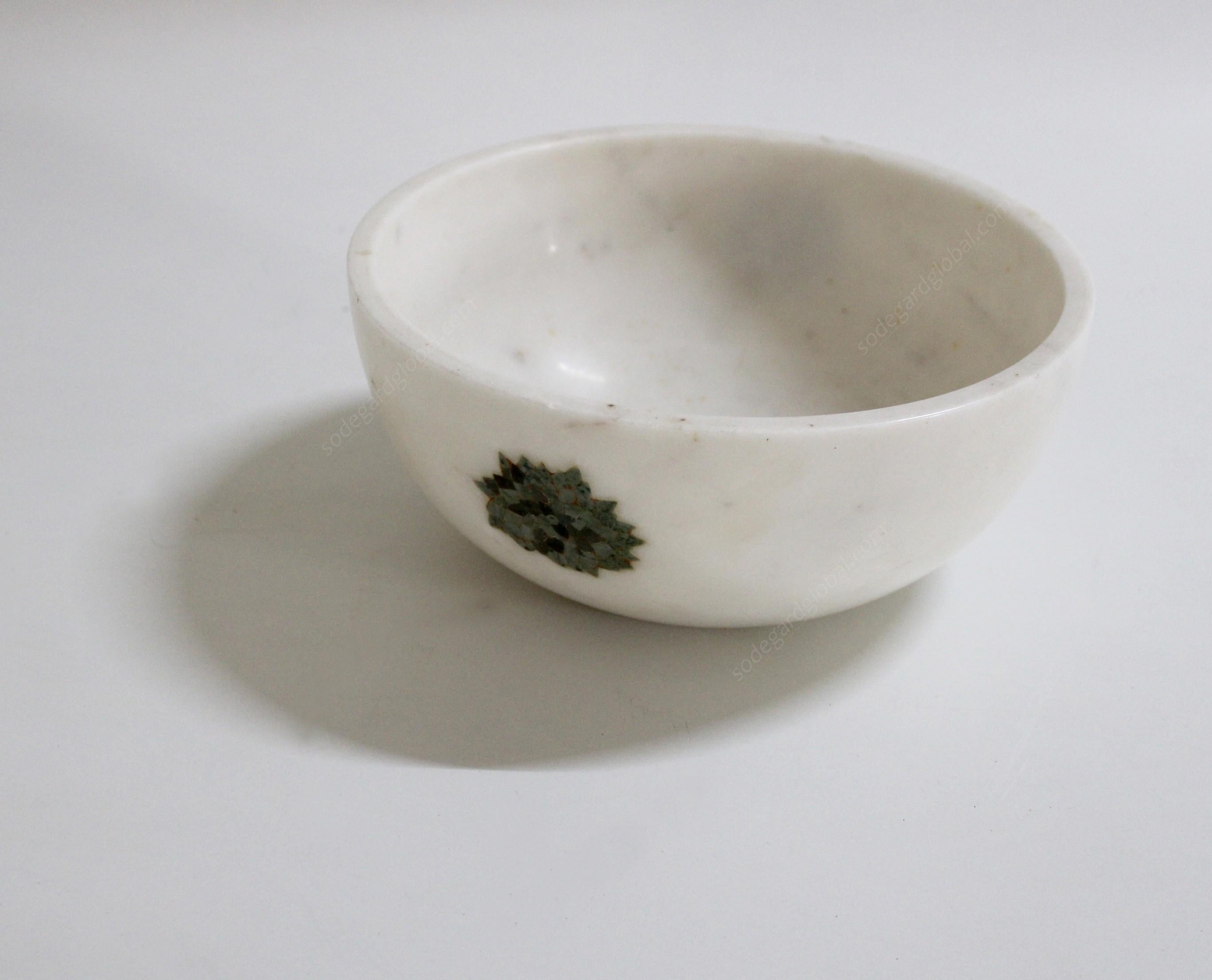 Indian Flower Bowl in White Marble Handcrafted in India by Stephanie Odegard For Sale