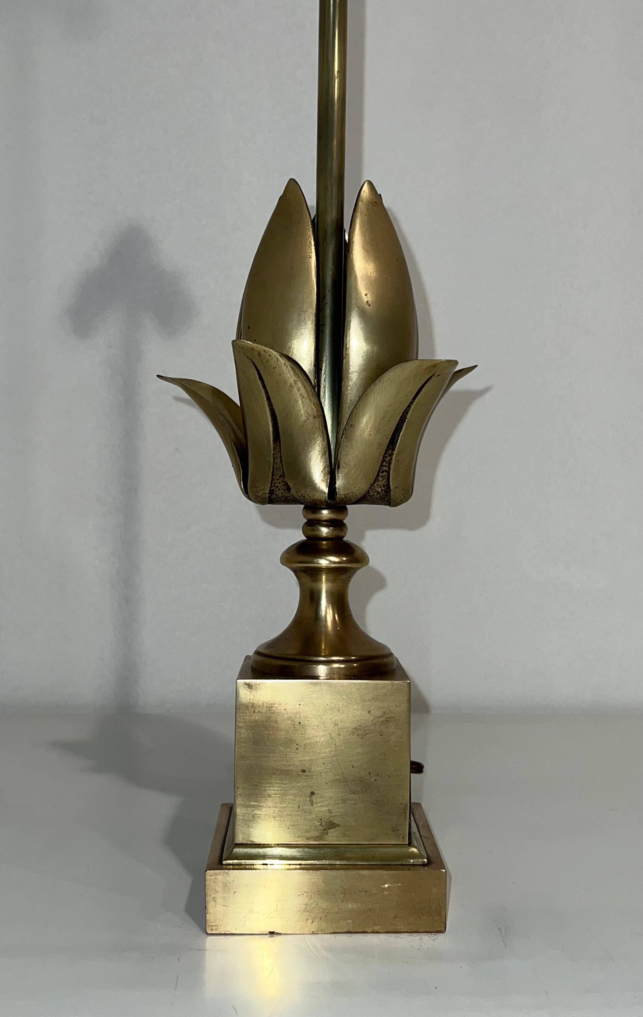 French Flower Brass Table Lamp in the style of Maison Charles. Circa 1970 For Sale