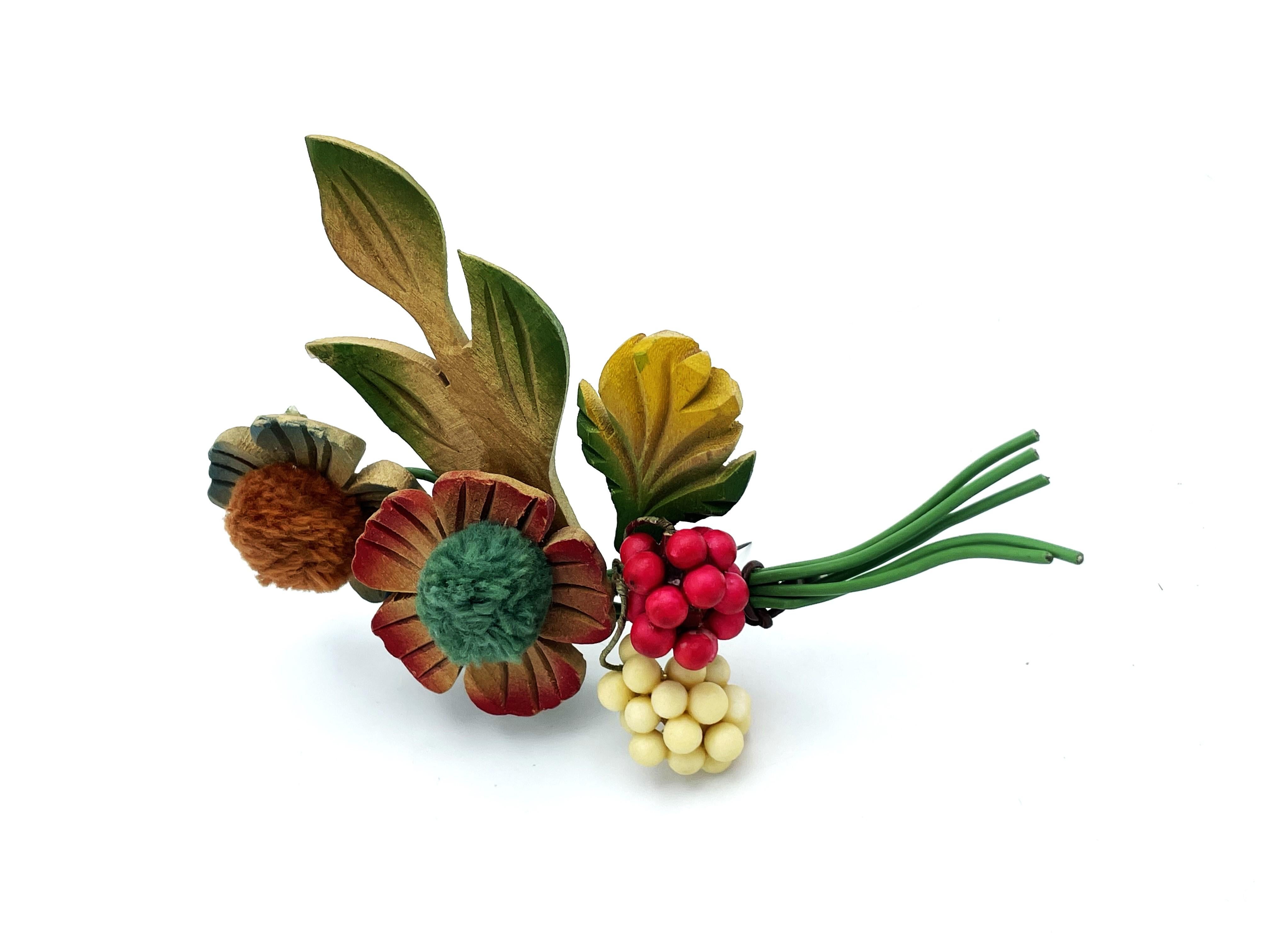 Romantic  Flower brooch, hand carved from wood, hand painted from the early 1940s , USA For Sale