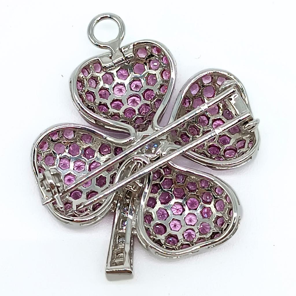 Brilliant Cut Flower Brooch in White Gold with Diamonds and Pink Sapphires For Sale