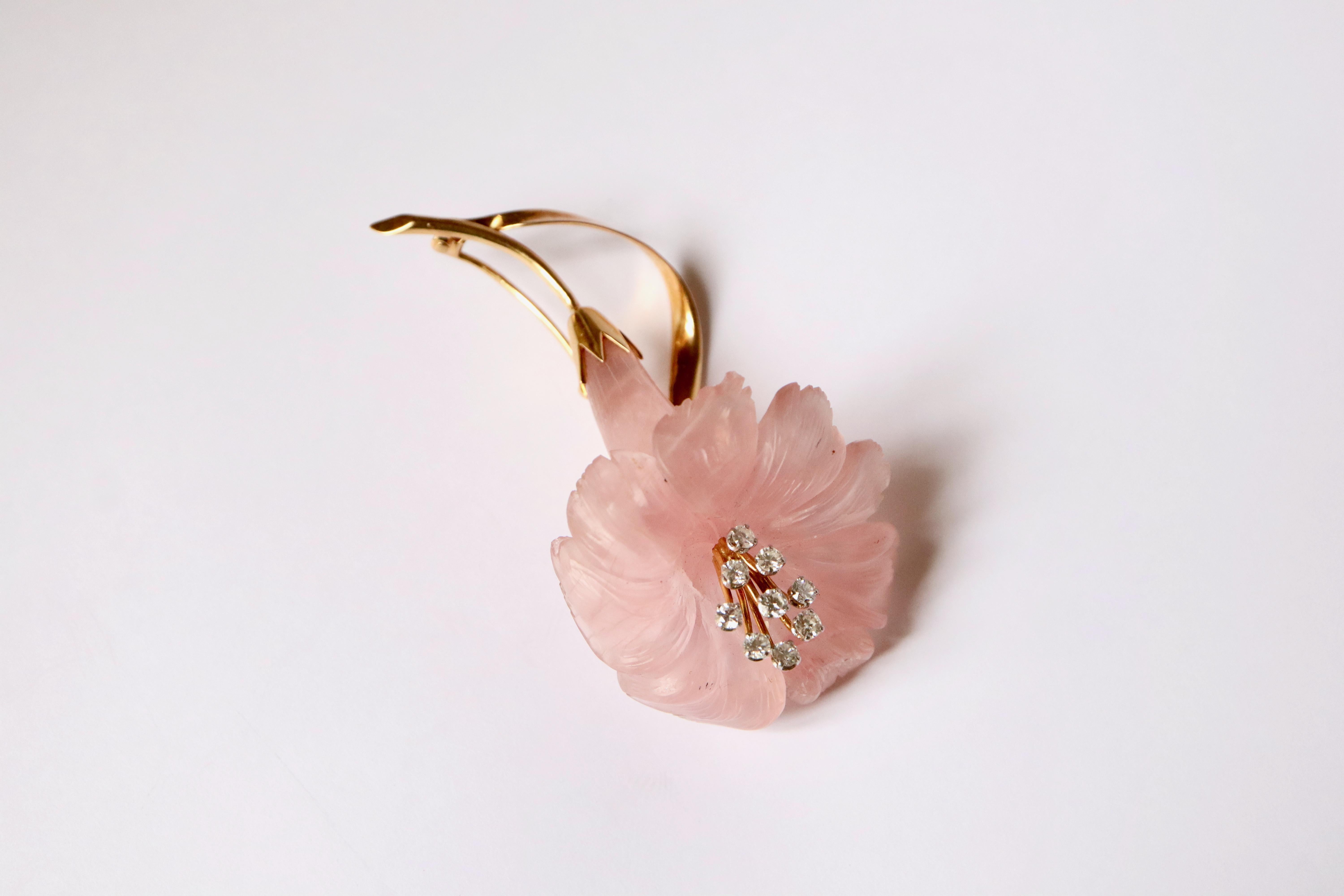 Broche Flor, Cuarzo Rosa, Oro Amarillo y Diamantes en venta 5