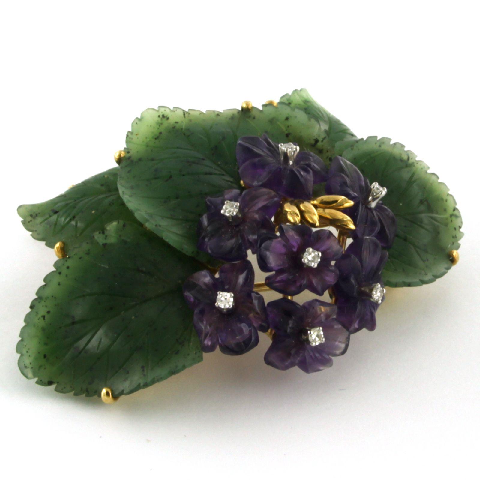 Women's Flower Brooch with Mosagate Amethyst and Diamond 18k yellow gold For Sale