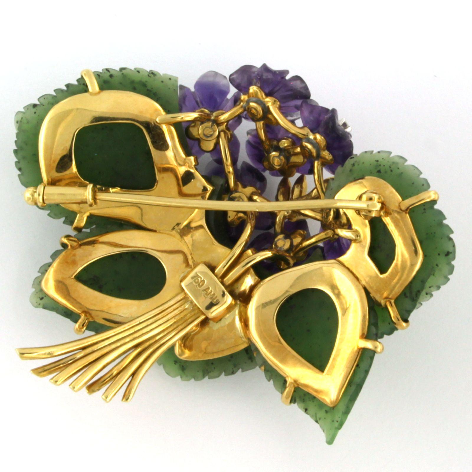 Flower Brooch with Mosagate Amethyst and Diamond 18k yellow gold For Sale 1
