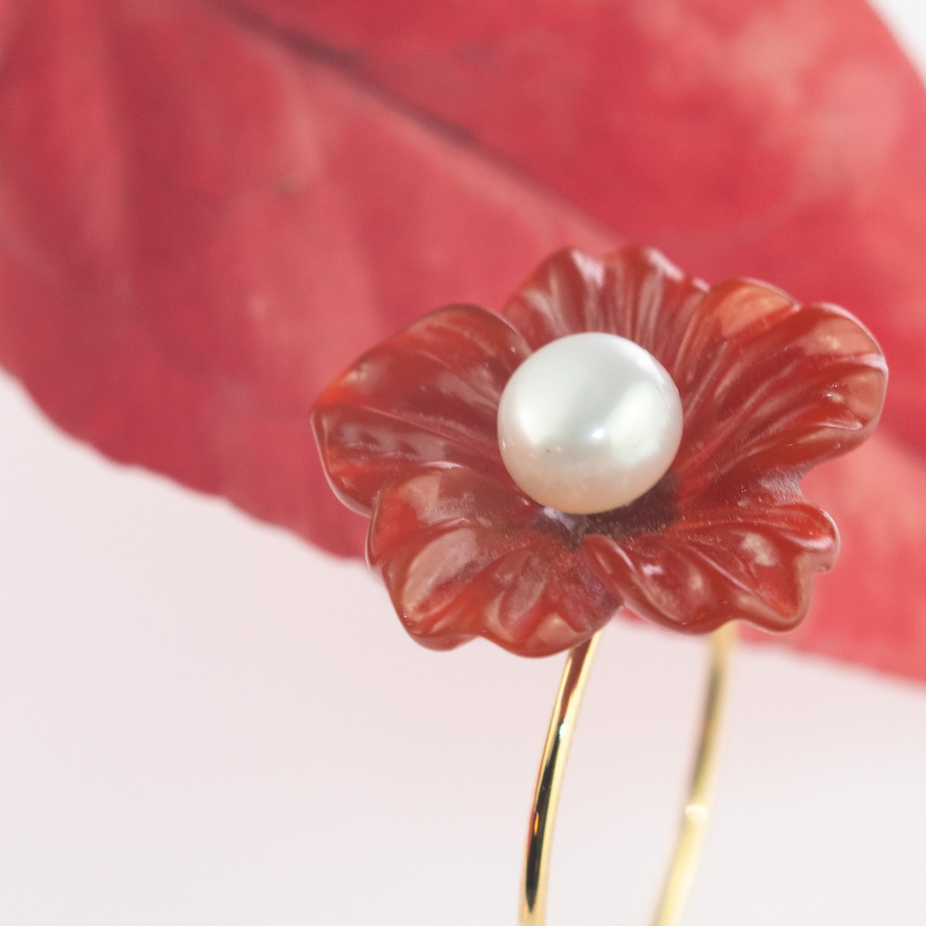 Flower Brown Agate Freshwater Pearl 9 Karat Gold Spring Handmade Italian Ring For Sale 1