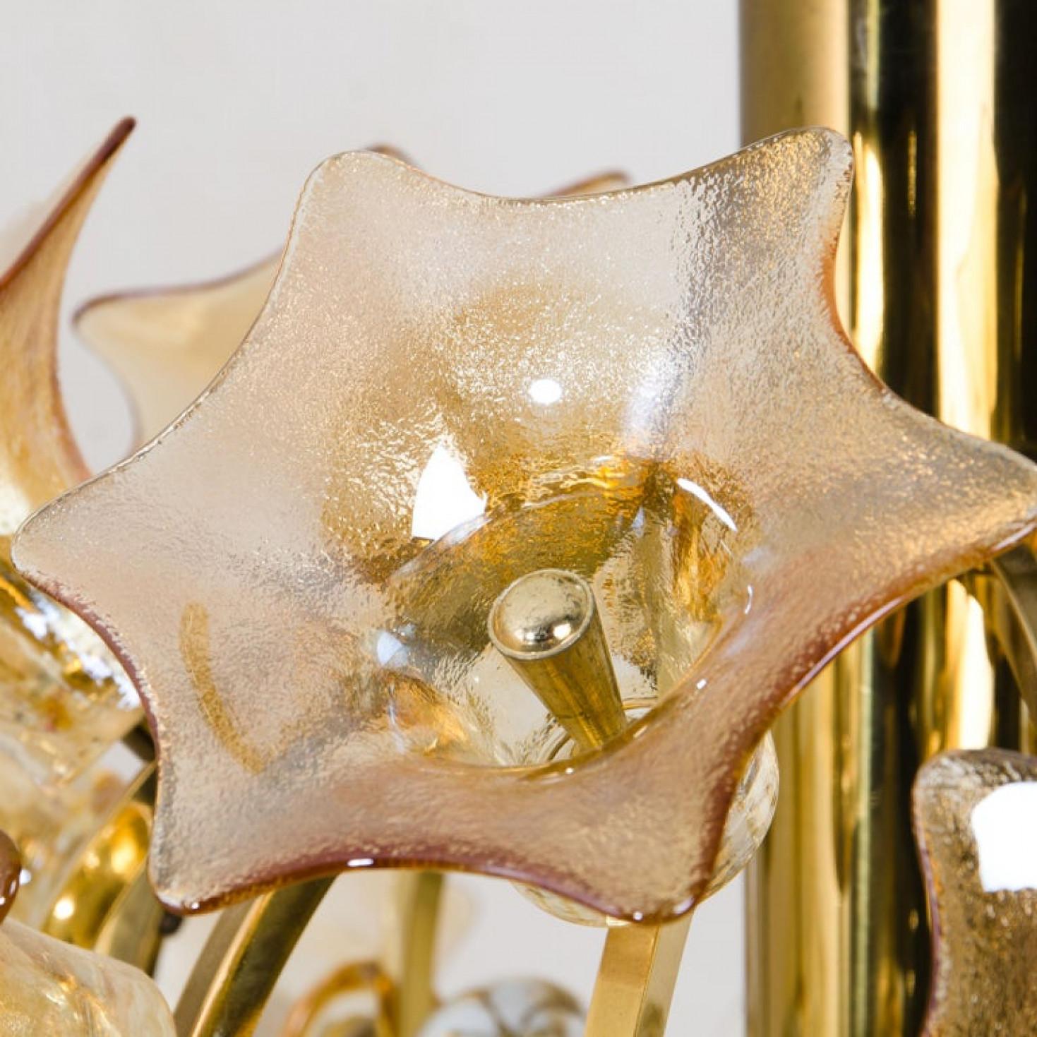 Flower Bulb Murano Glass Brass Sputnik by Simon & Schelle, 1970 In Good Condition For Sale In Rijssen, NL