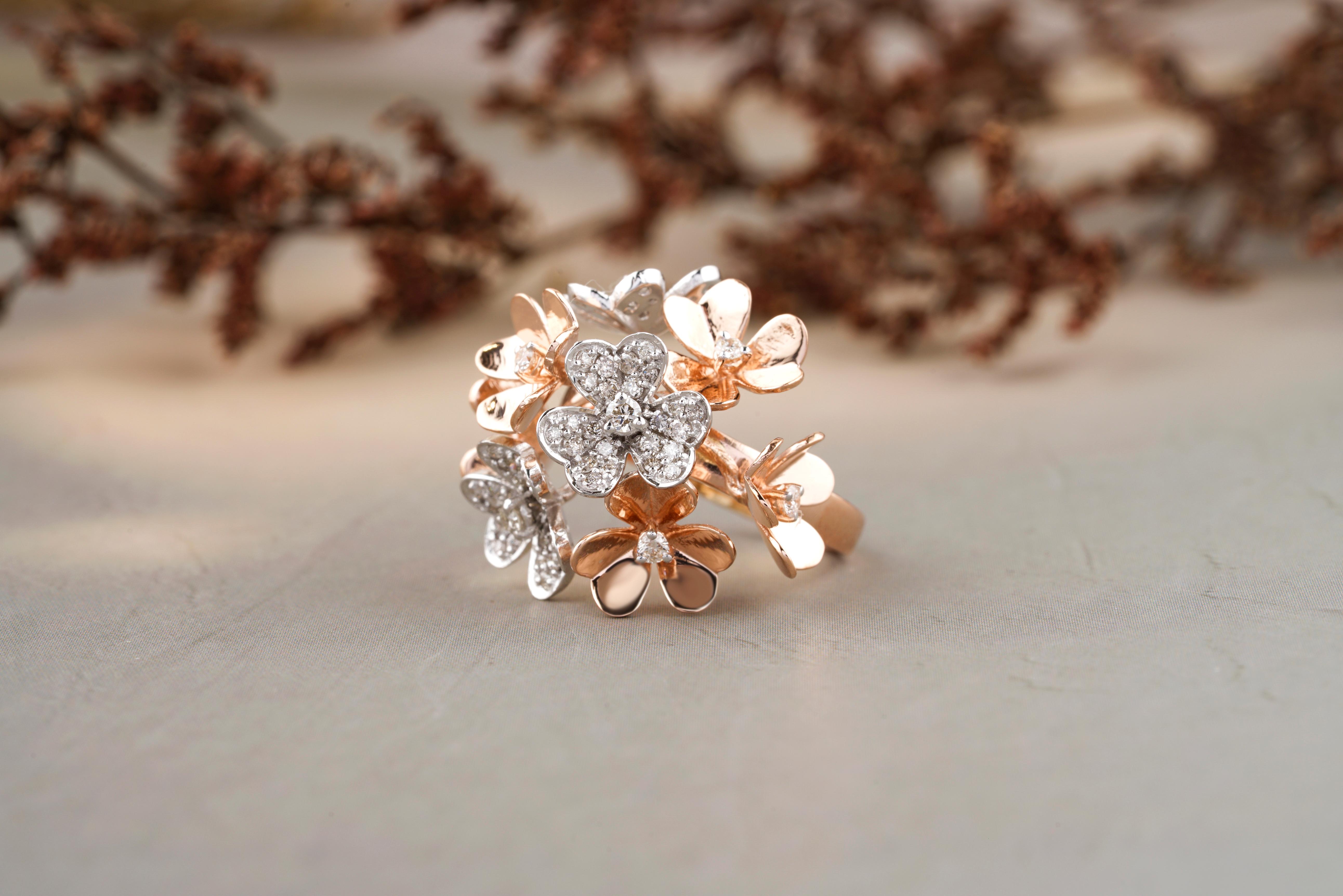 For Sale:  Flower Bunch Dual Tone Diamond Ring in 18k Solid Gold 4